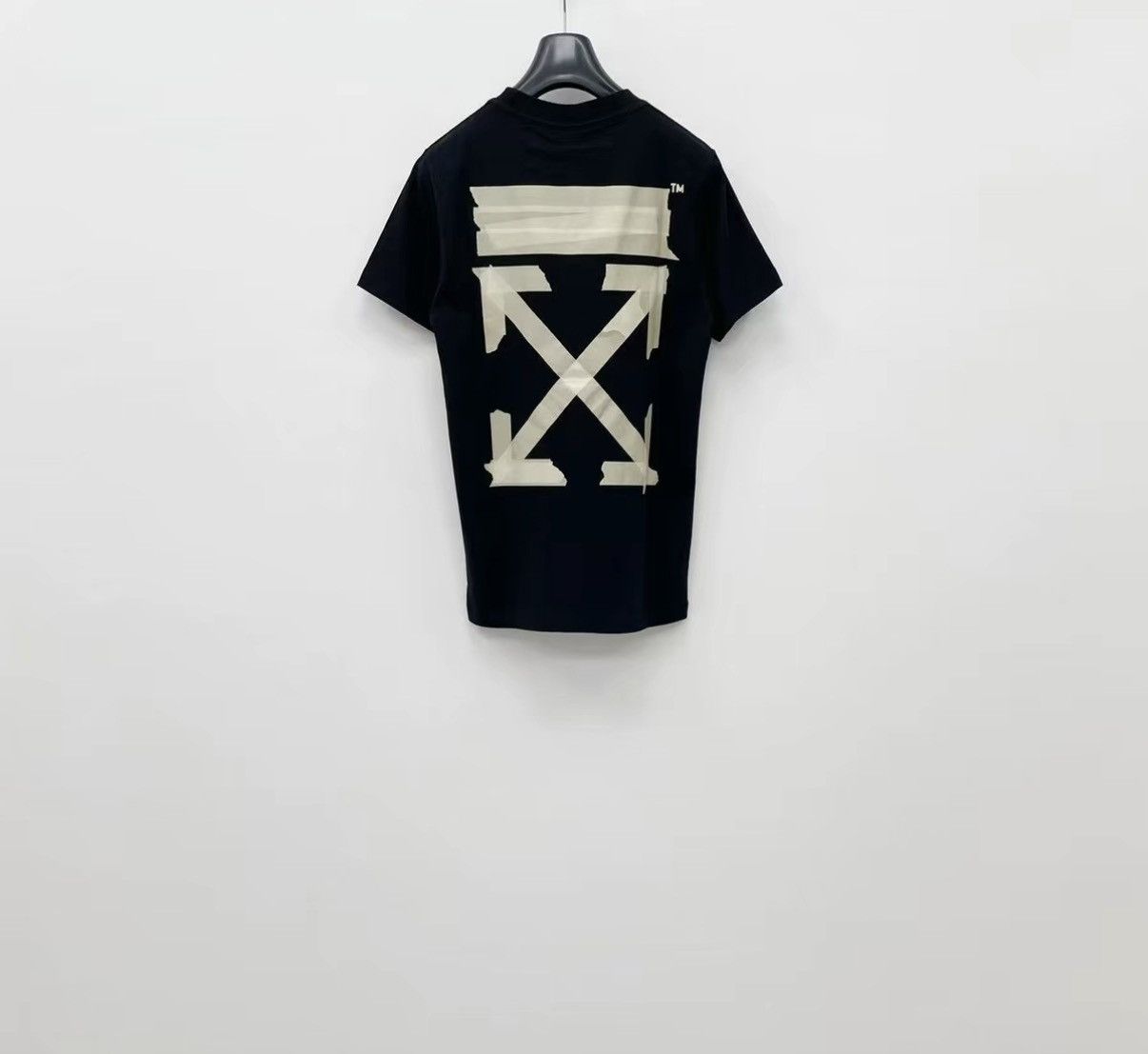 Off-White OFF-WHITE 100% Cotton Short Sleeve T-shirt J30 Size US XS / EU 42 / 0 - 4 Thumbnail