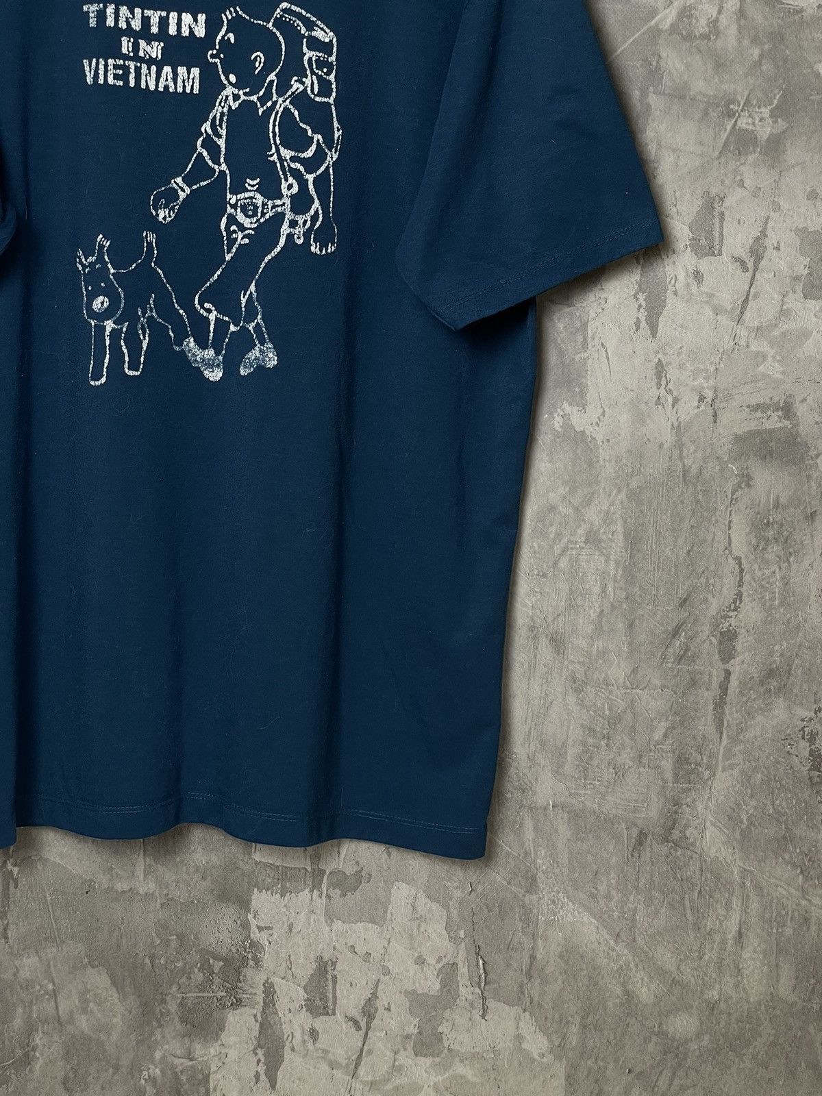 Vintage Vintage 70s 80s single stitch Tintin in Vietnam t shirt Size US L / EU 52-54 / 3 - 6 Thumbnail