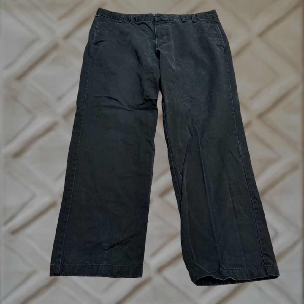 Dockers Dockers Pants Mens 40x32 Black Dress Flat Front Relaxed Straight Classic Mens Size US 40 / EU 56 - 1 Thumbnail