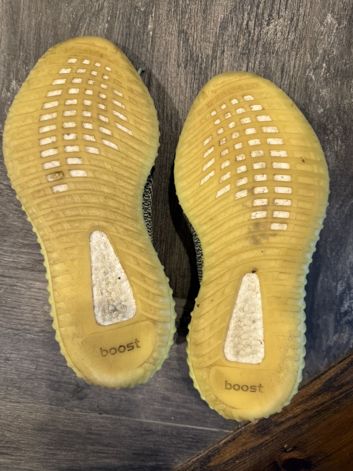 Yeezy Yeezy Boost 350 V2 Size US 11 / EU 44 - 7 Thumbnail