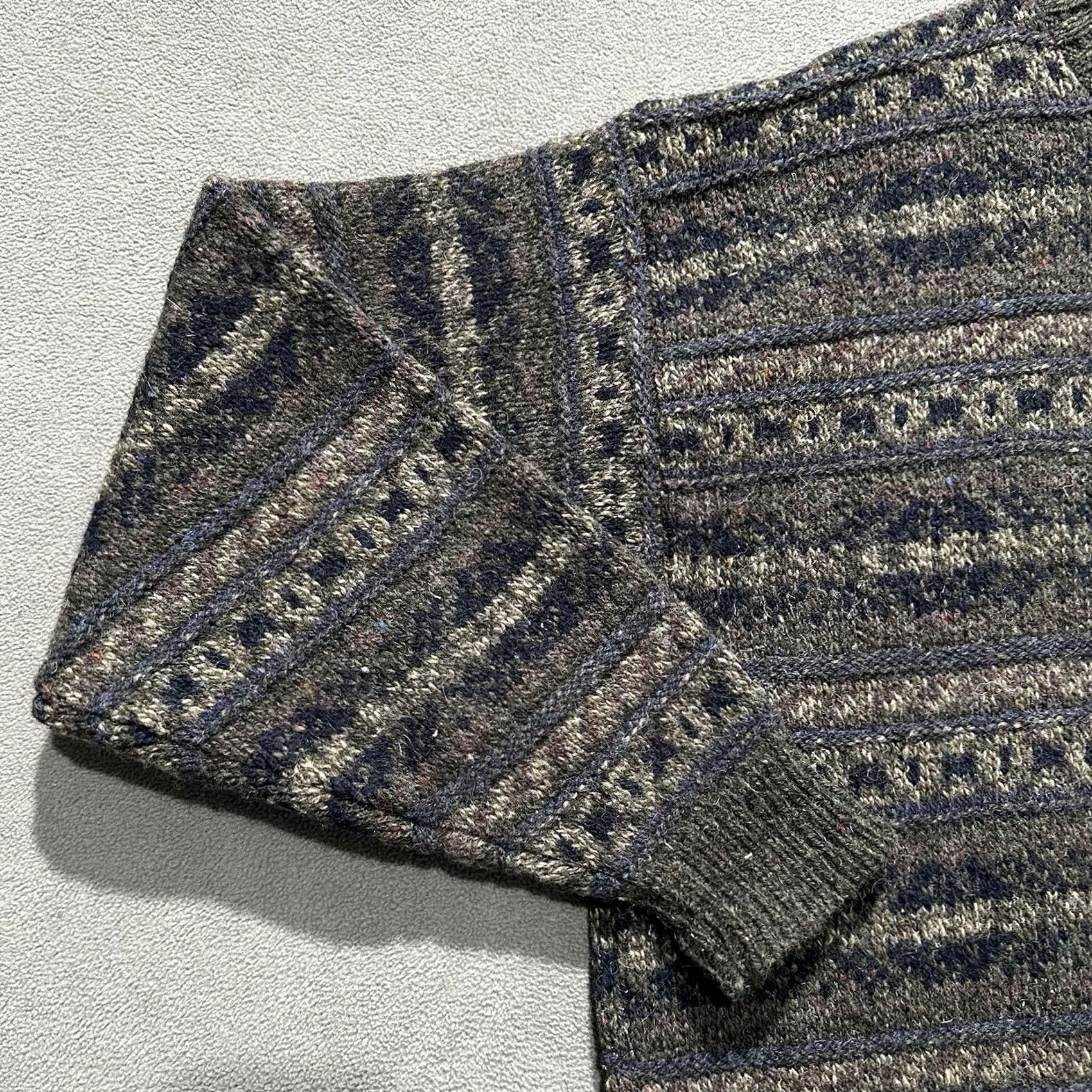 Eddie Bauer VINTAGE Eddie Bauer Sweater Men L Green Striped Wool Blend Crewneck Made In USA Size US L / EU 52-54 / 3 - 6 Thumbnail
