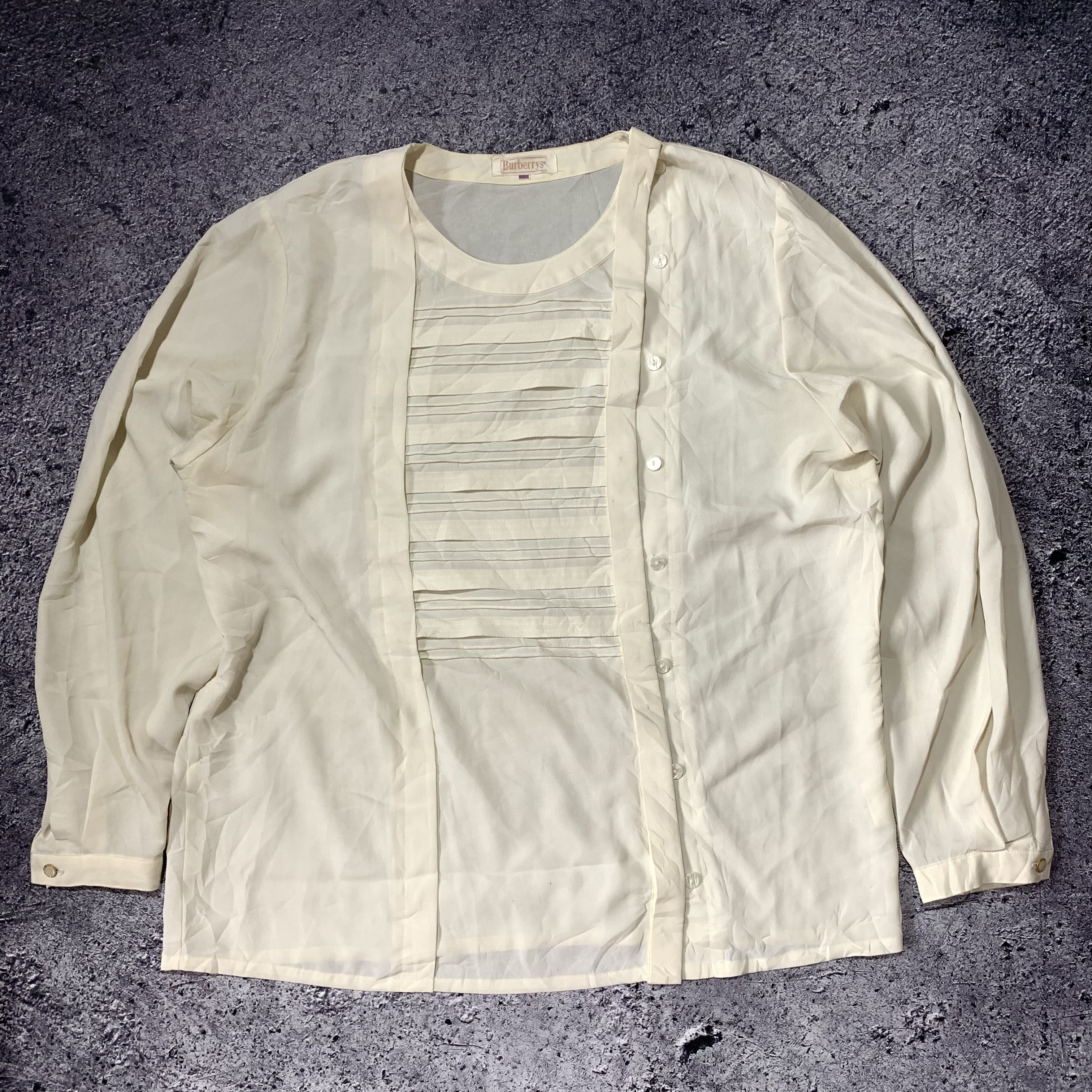 Burberry 2000s Burberrys Napoleon Button Shirt Blouse Size US M / EU 48-50 / 2 - 1 Thumbnail