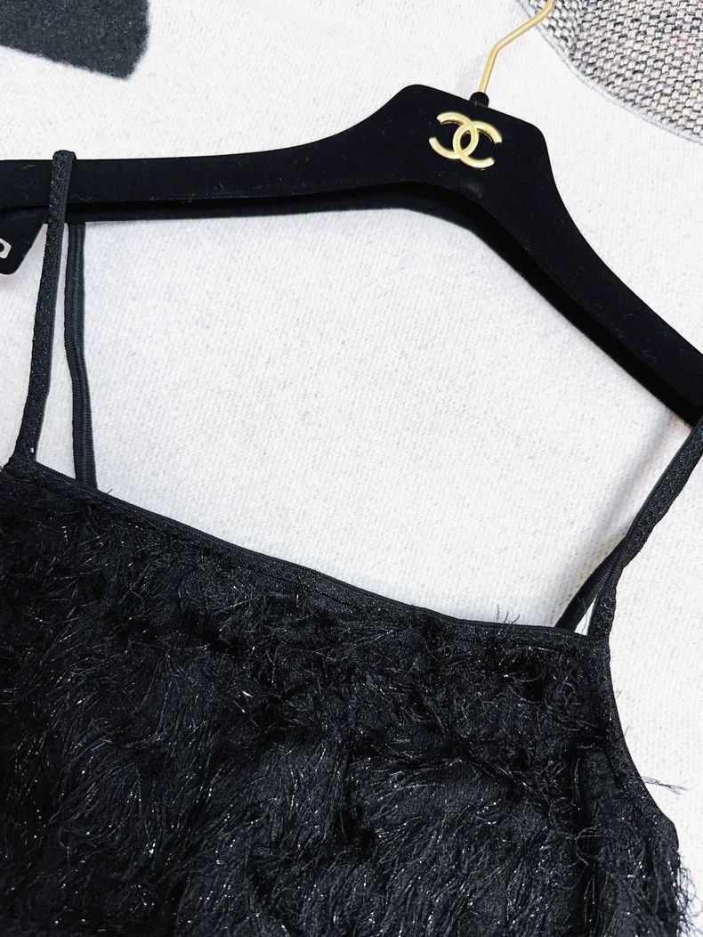 Chanel Chanel 21s black feather tassel suspender vest Size XS / US 0-2 / IT 36-38 - 4 Thumbnail