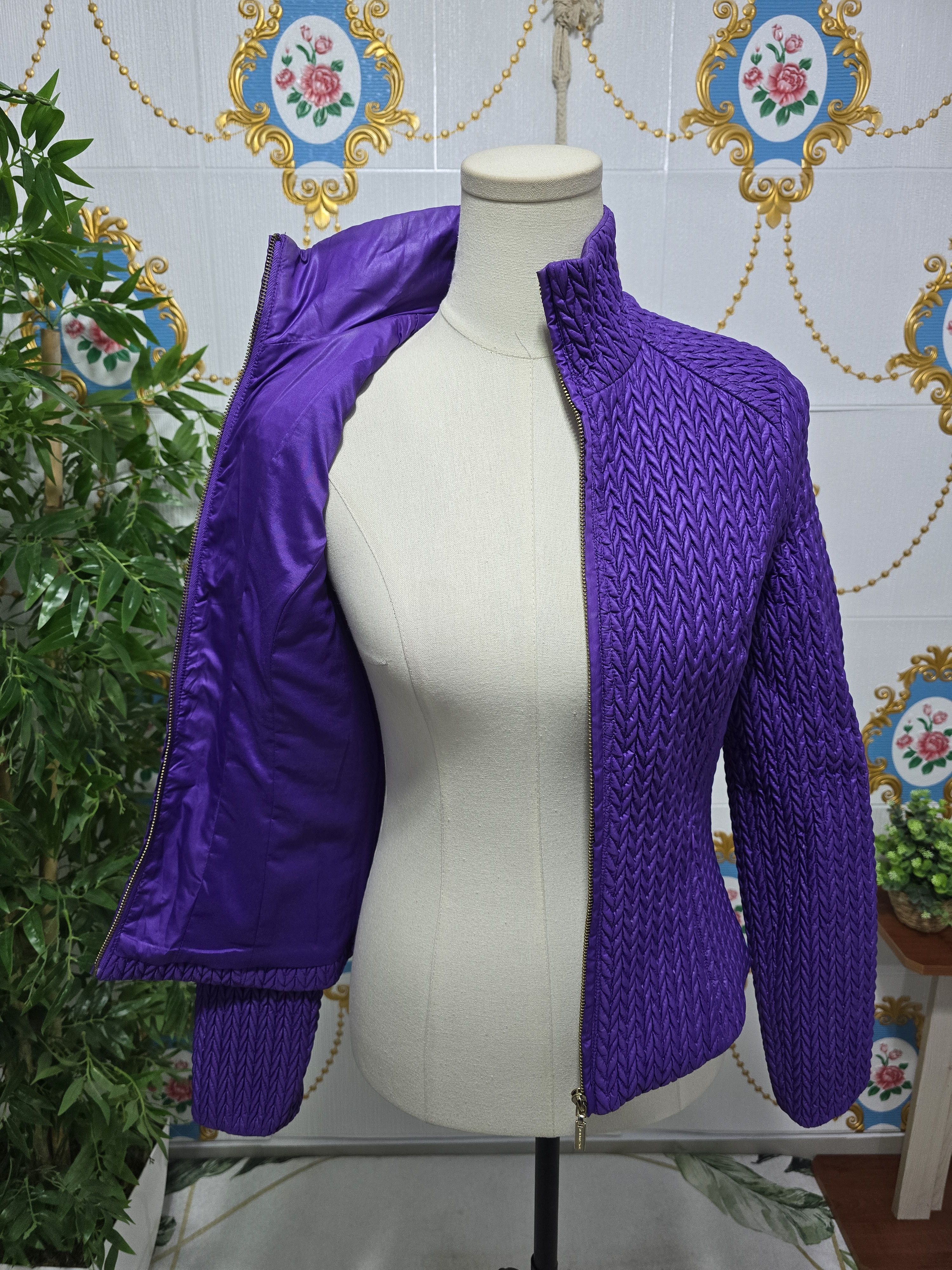 Trussardi TRUSSARDI jacket LUXURY LIKE NEW CONDITION Size M / US 6-8 / IT 42-44 - 7 Thumbnail