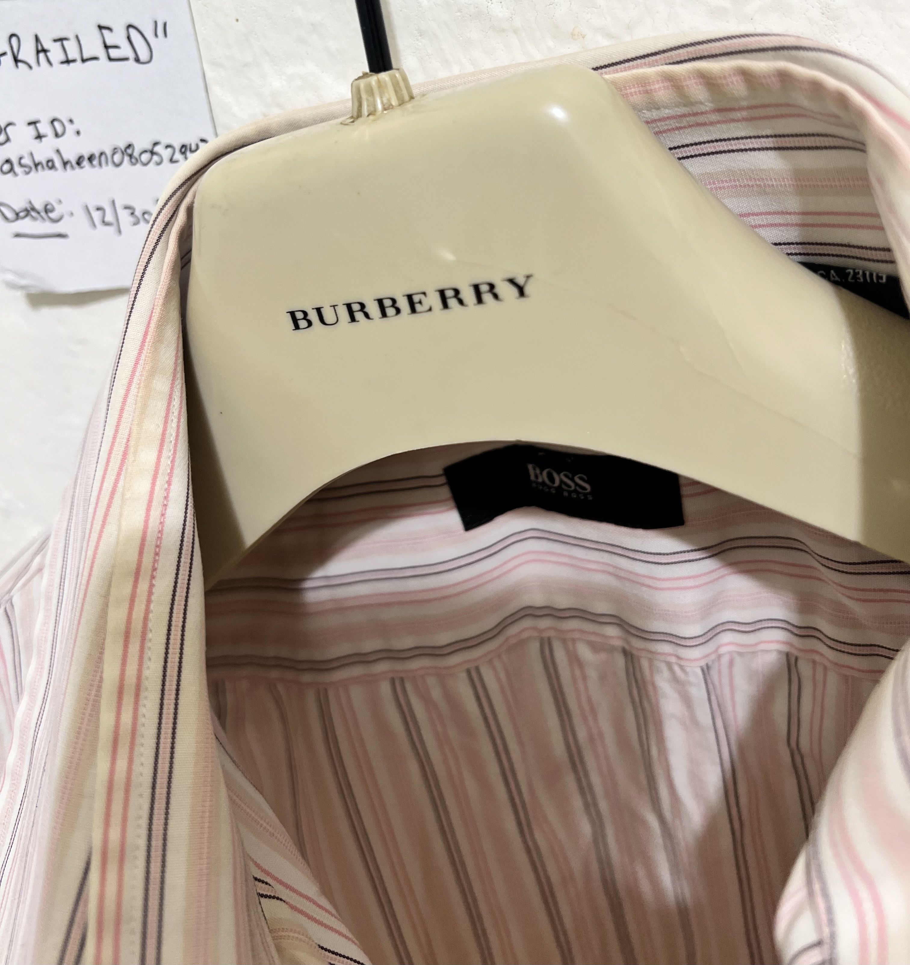 Hugo Boss 24hr FLASH SALE Hugo Boss Button Up Size US M / EU 48-50 / 2 - 7 Thumbnail