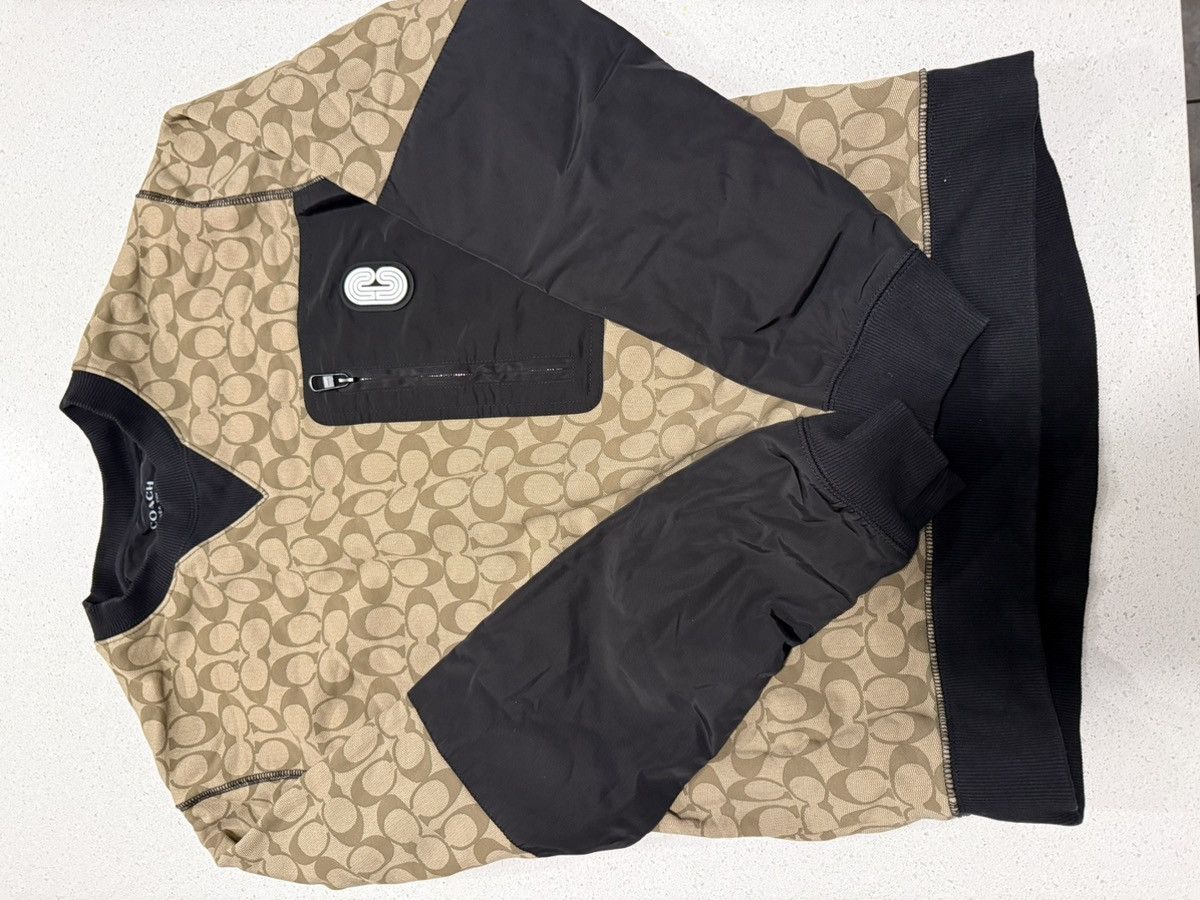 Coach Coach Monogram Sweater shirt Size Medium Size US M / EU 48-50 / 2 - 6 Thumbnail