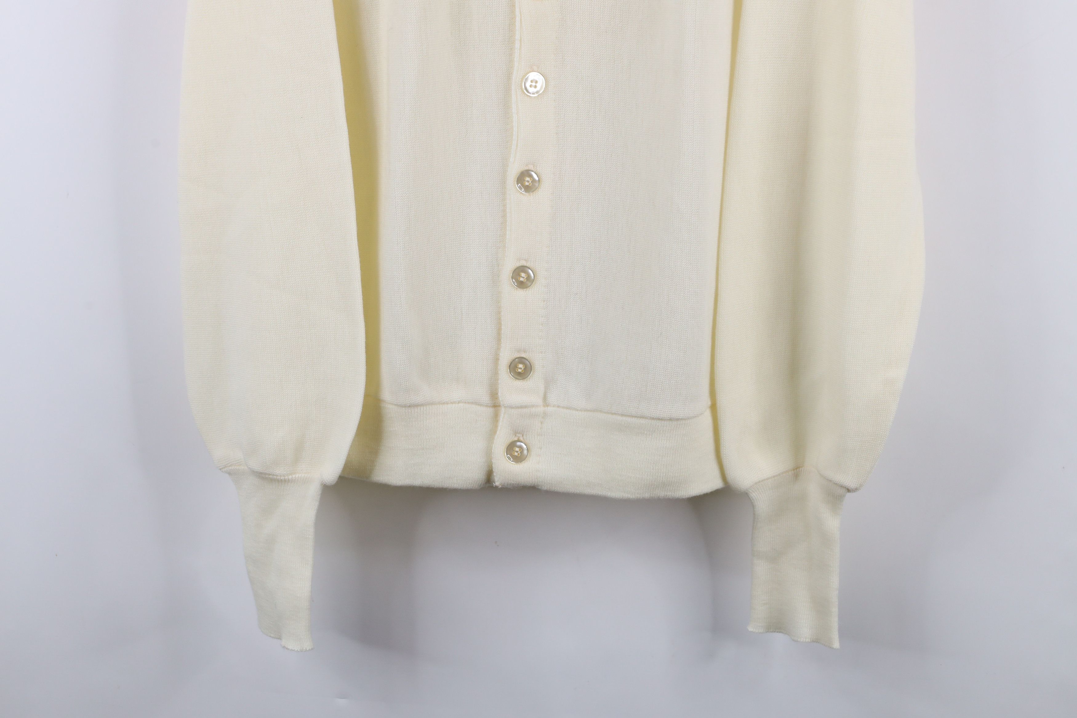 Vintage Vintage 70s Streetwear Knit Cardigan Sweater Cream USA Size US L / EU 52-54 / 3 - 3 Thumbnail