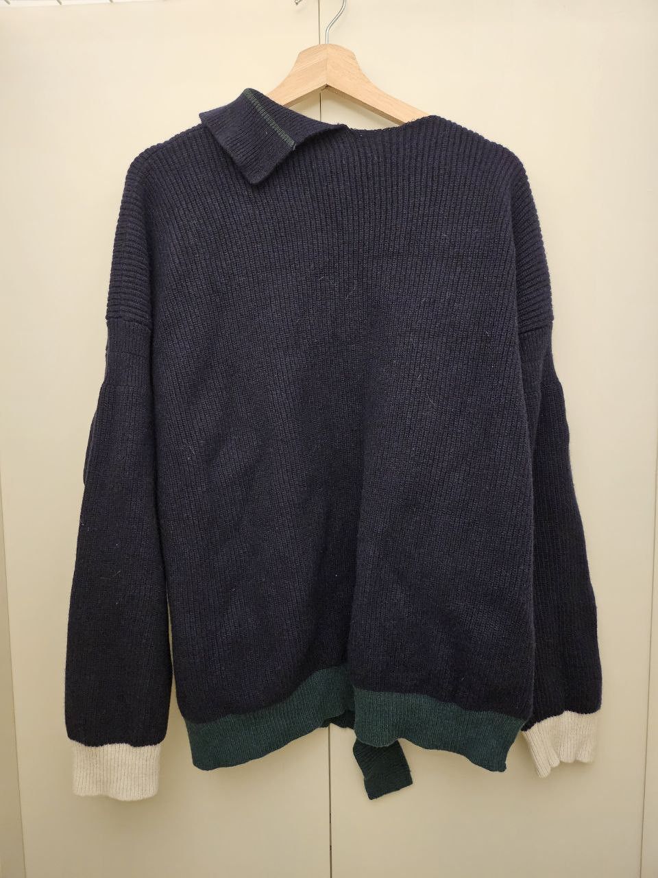 Marni Asymmetrical Distressed Logo Sweater Size US S / EU 44-46 / 1 - 2 Thumbnail