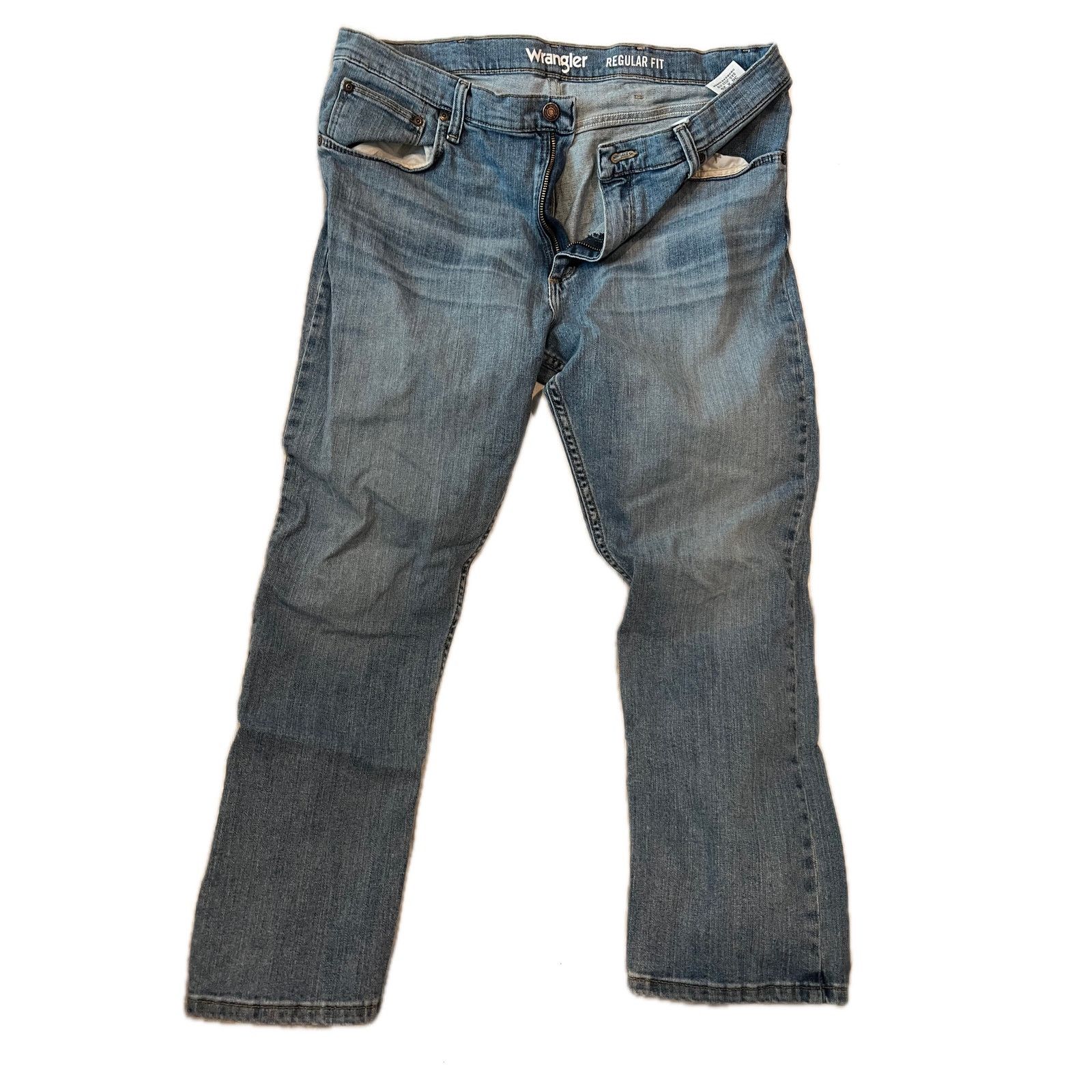 Wrangler Wrangler Straight Fit Jeans Mens 36x29 Size US 36 / EU 52 - 1 Thumbnail