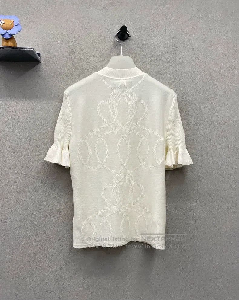 Hermes Hermes White chain gem button short-sleeved sweater Size XS / US 0-2 / IT 36-38 - 2 Thumbnail