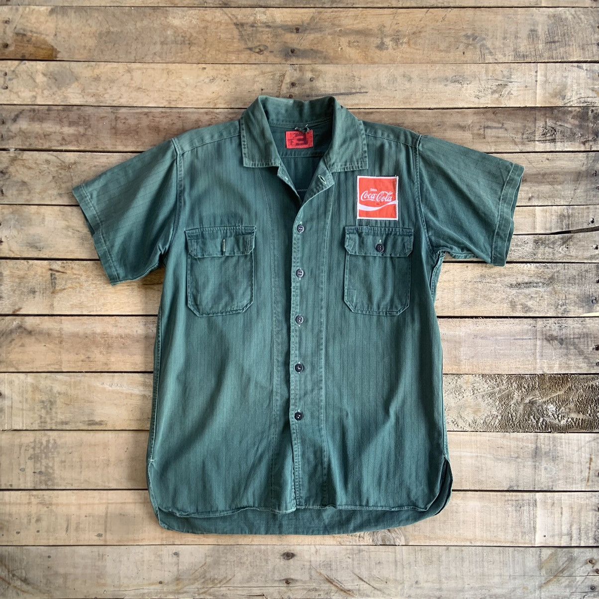 Vintage Vintage Work Shirt Coca Cola Patch Size US S / EU 44-46 / 1 - 1 Thumbnail