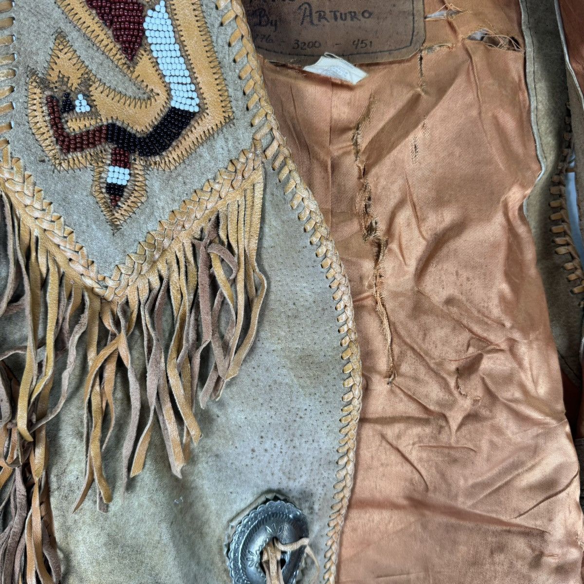 Cowboy Equipment 🔥MEALEY’S PITIC LEATHER ARTURO FRINGE WESTERN NATIVE VEST Size US S / EU 44-46 / 1 - 7 Thumbnail