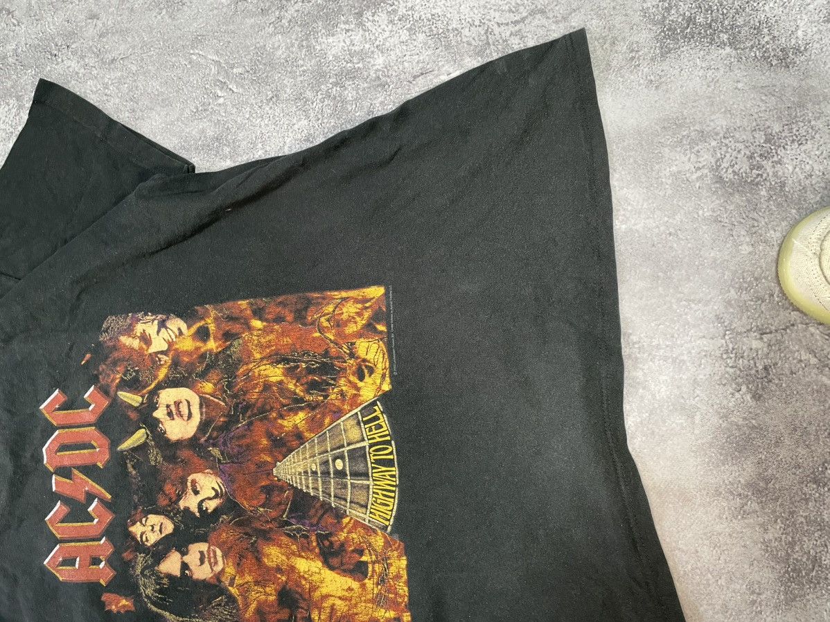 AC/DC Vtg AC/DC Highway To Hell Graphic Tee L Size US L / EU 52-54 / 3 - 6 Thumbnail