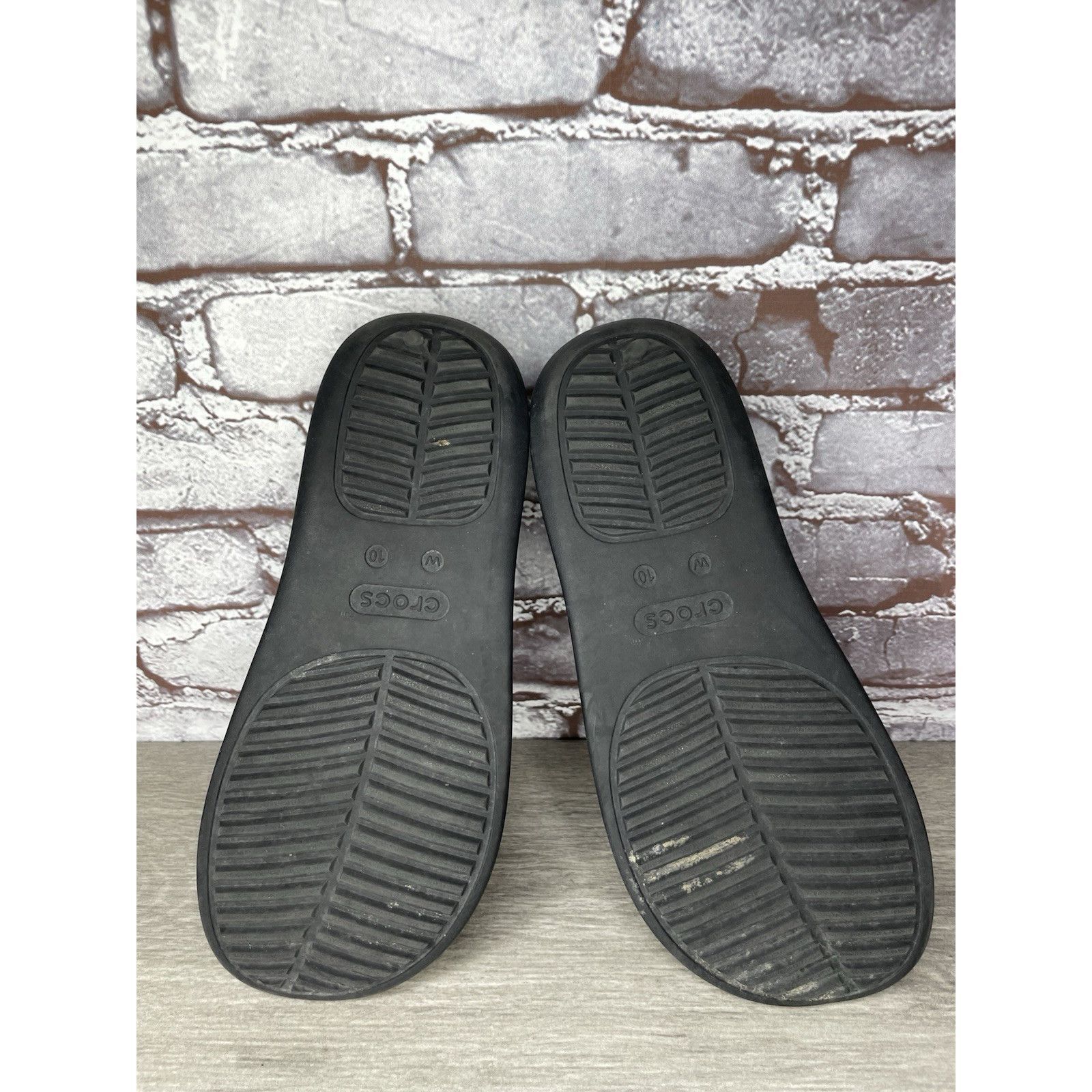 Crocs Crocs Getaway Black Rubber Platform FlipFlops Beach Sandals Size US 10 / IT 40 - 18 Thumbnail