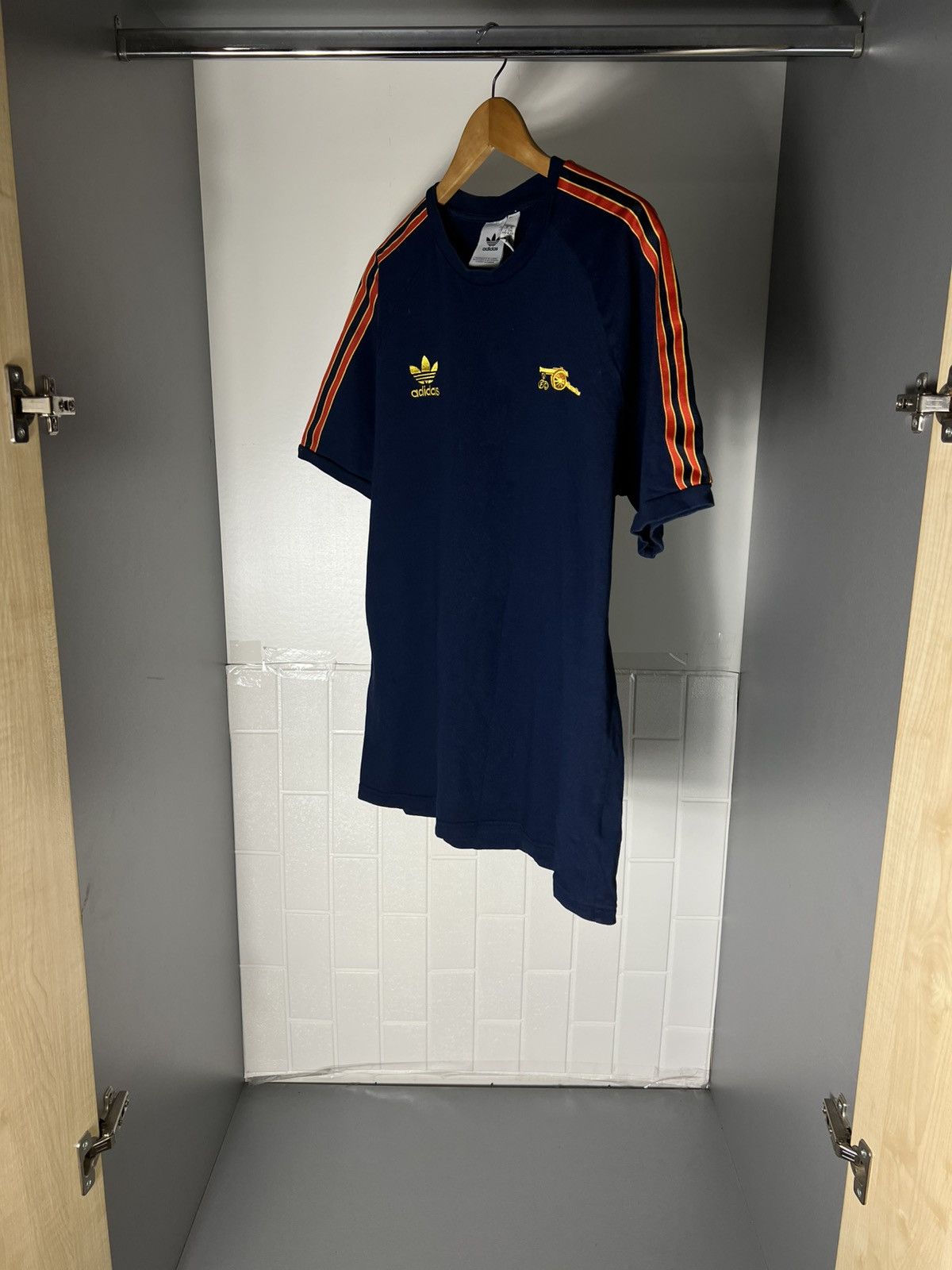 Adidas VINTAGE ADIDAS FC ARSENAL LONDON ENGLAND SOCCER JERSEY RETRO Size US XL / EU 56 / 4 - 10 Thumbnail