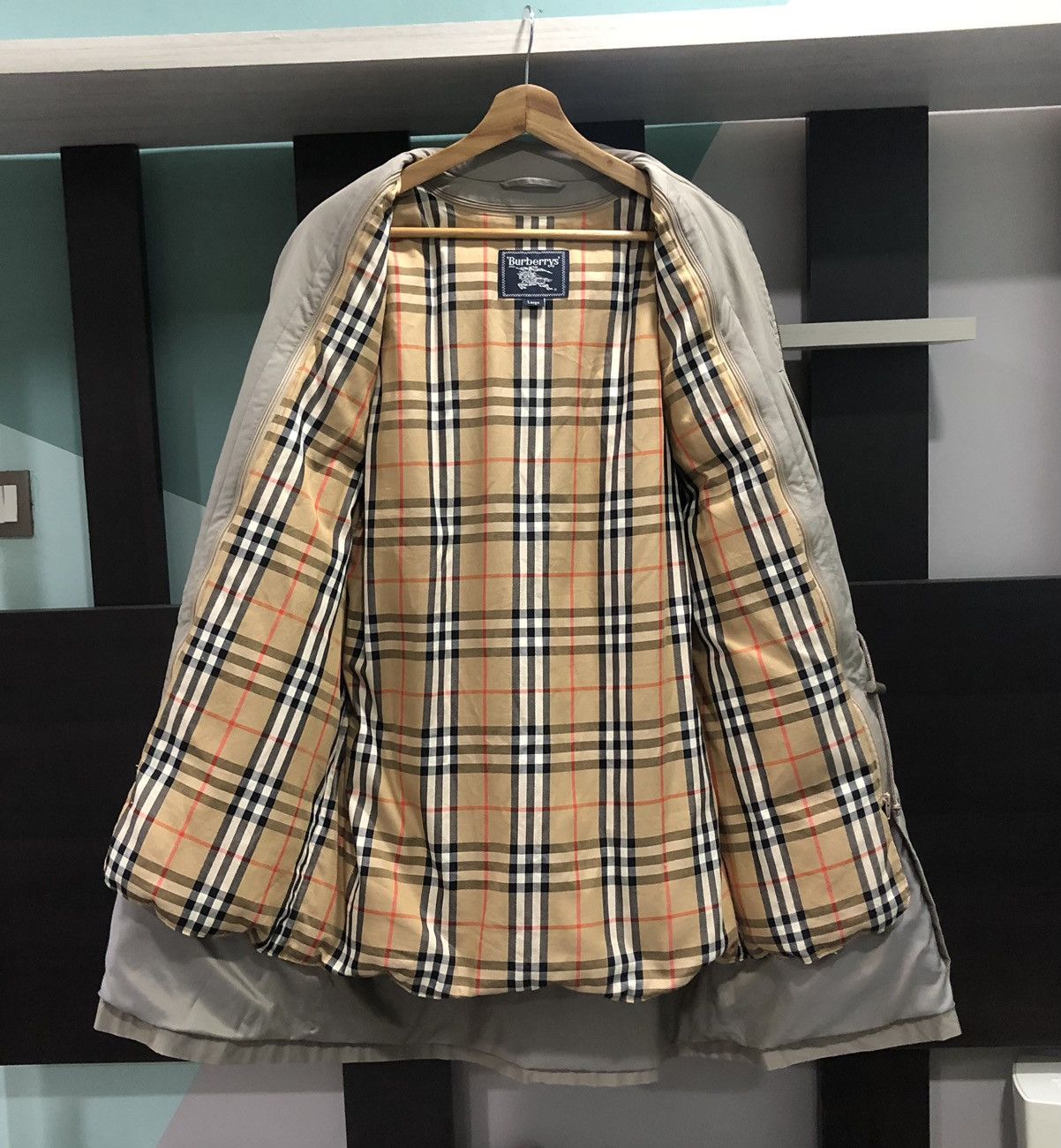 VTG Burberry London Lined Feathers Novacheck Puffer Jacket