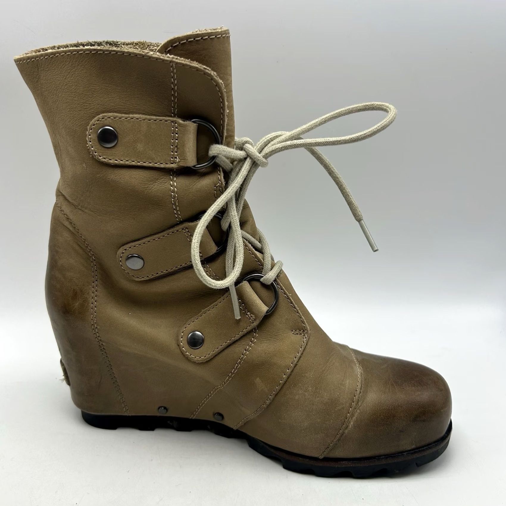 SOREL Sorel Joan of Arctic Boot Beige Leather Distressed Distressed Look Wedge Mid Heel Women’s Bootie 8 US Size US 8 / IT 38 - 3 Thumbnail