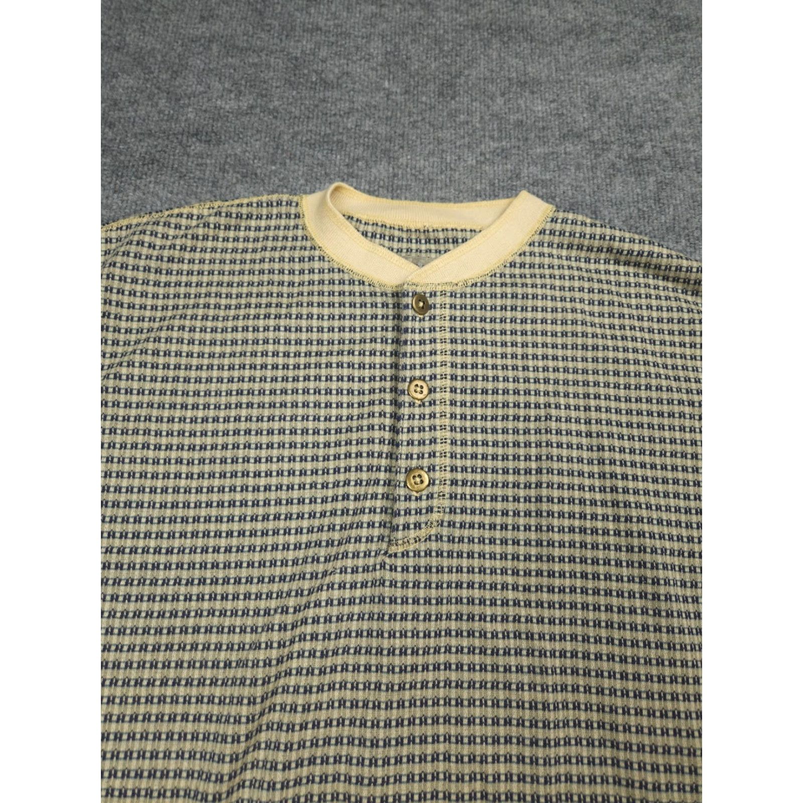 The Territory Ahead VINTAGE The Territory Ahead Henley Shirt Medium Waffle Knit Long Sleeve Button-Up Made USA Mens Size US M / EU 48-50 / 2 - 3 Thumbnail