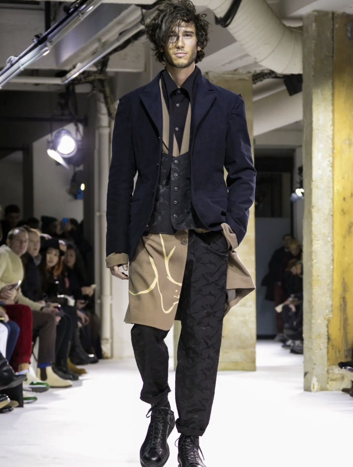 Yohji Yamamoto Yohji Yamamoto Pour Homme RUNWAY AW17 Discharge Wool Coat Size US XL / EU 56 / 4 - 2 Thumbnail