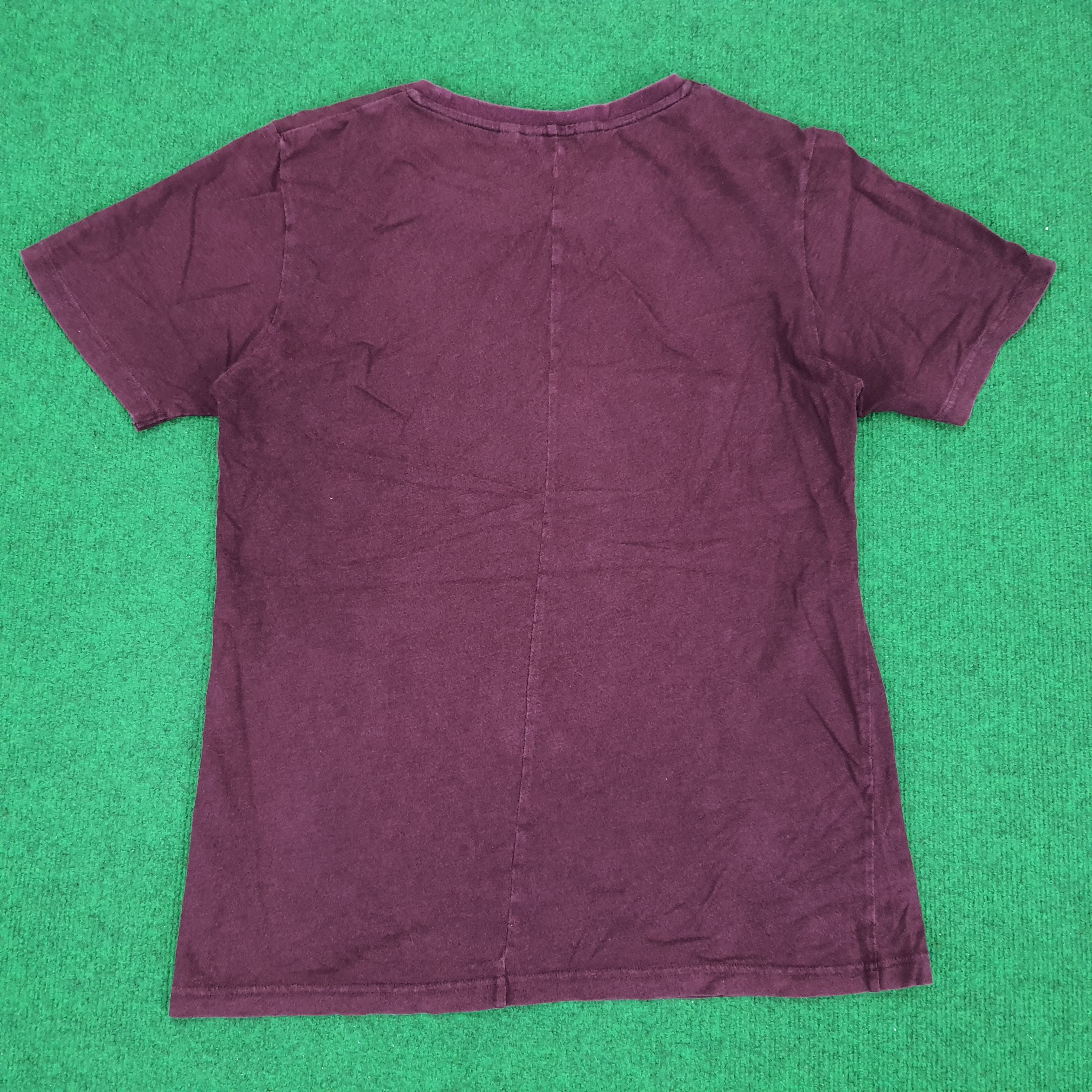 Japanese Brand × Undercover Vintage Uniqlo Undercover Japanese Brand T-shirt Size US M / EU 48-50 / 2 - 3 Thumbnail