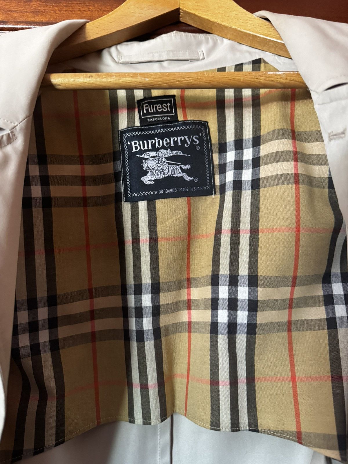 Burberry Vintage Burberrys Trench Coat with Signature Check Lining Size US M / EU 48-50 / 2 - 1 Thumbnail