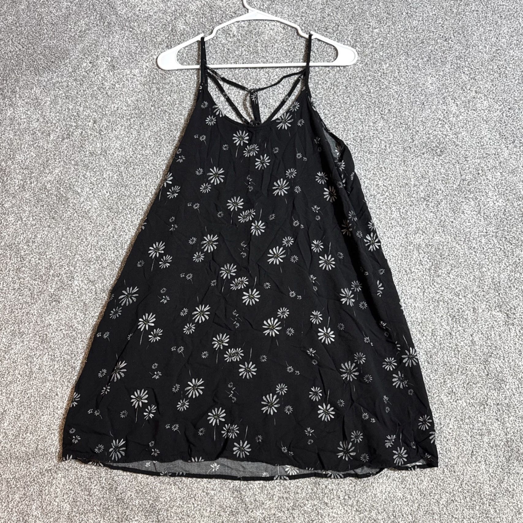 Vintage SO Daisy Print Slip Dress M Black Rayon Short Casual Women Regular Slip Dress Summer 90s Y2K Grunge Flower Cottagecore Festival Womens Size M / US 6-8 / IT 42-44 - 6 Thumbnail