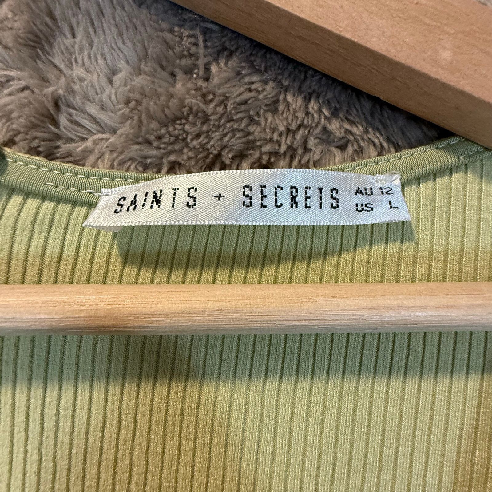 Other Saints Secrets Green Ribbed Shirred Bodysuit Long Sleeve Top Size L / US 10 / IT 46 - 9 Thumbnail