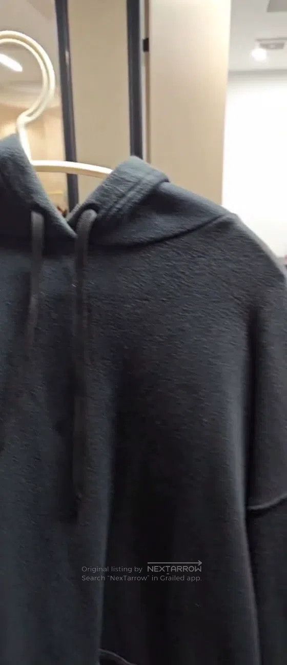 Balenciaga Balenciaga Back Logo Hoodie Size US S / EU 44-46 / 1 - 1 Thumbnail