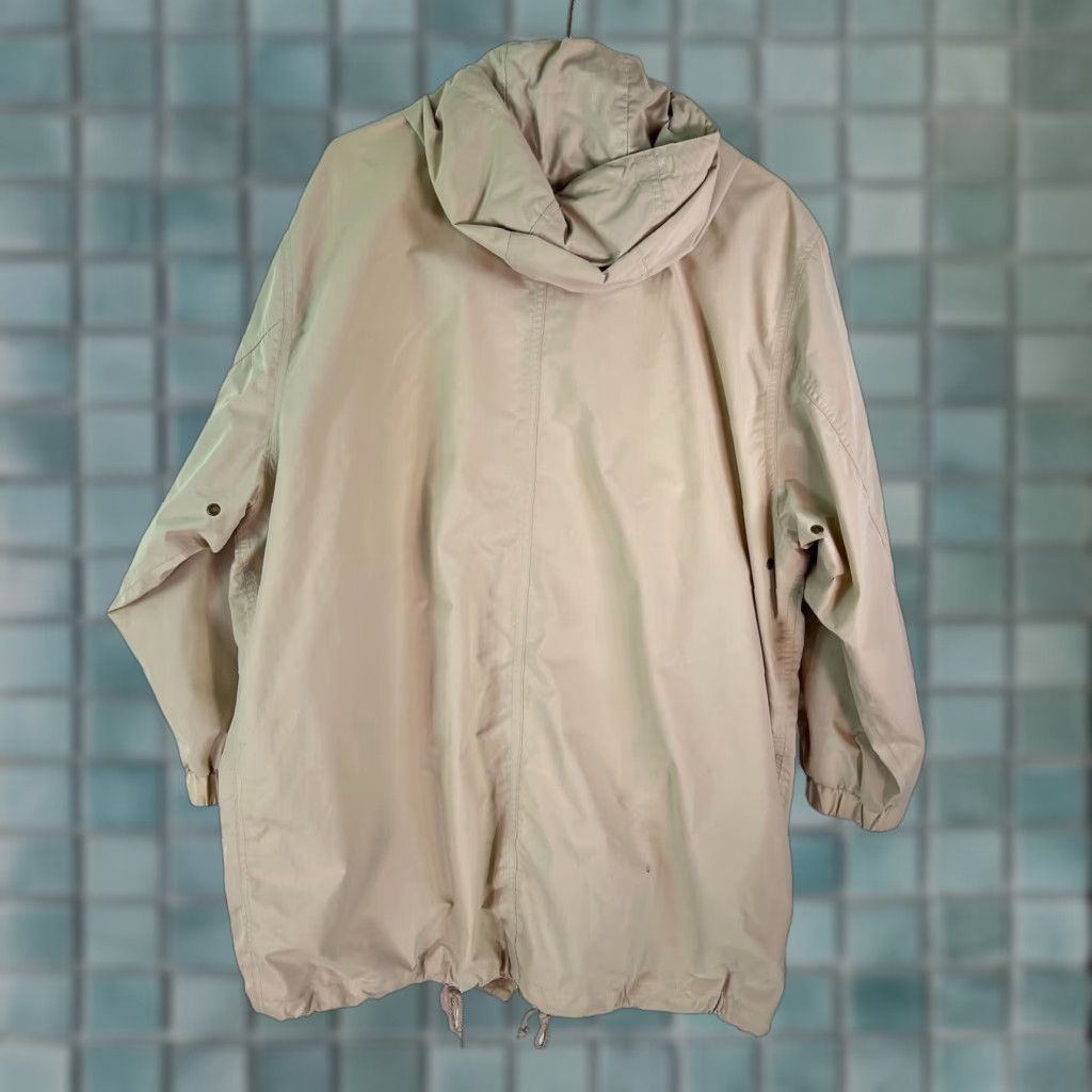Eddie Bauer Eddie Bauer Women's Windbreaker Jacket Hooded Beige L WeatherEdge Regular Snap Size L / US 10 / IT 46 - 1 Thumbnail