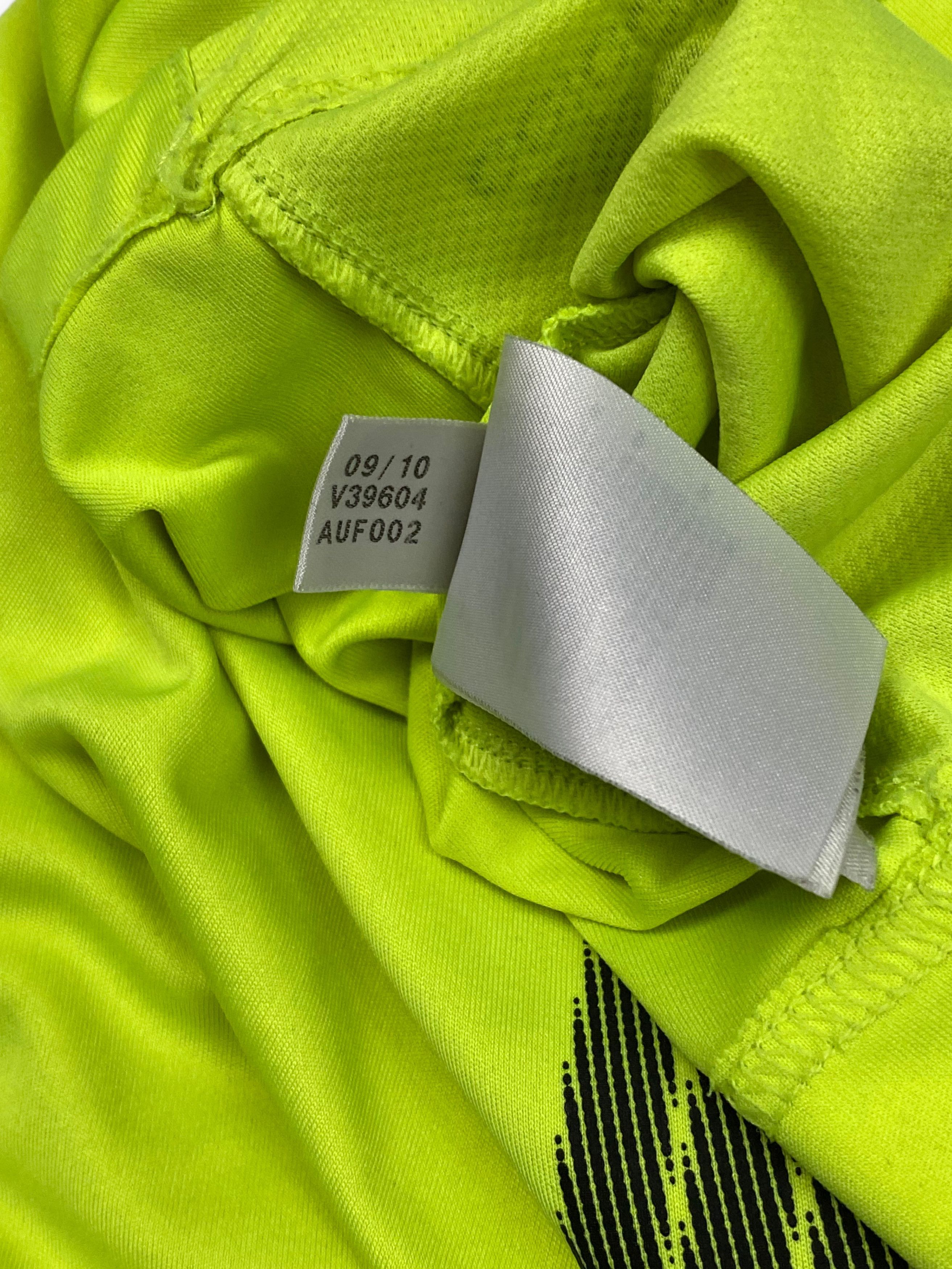 Adidas 2010 Vintage ADIDAS Predator Toxic Green Soccer T-Shirt M720 Size US S / EU 44-46 / 1 - 8 Thumbnail