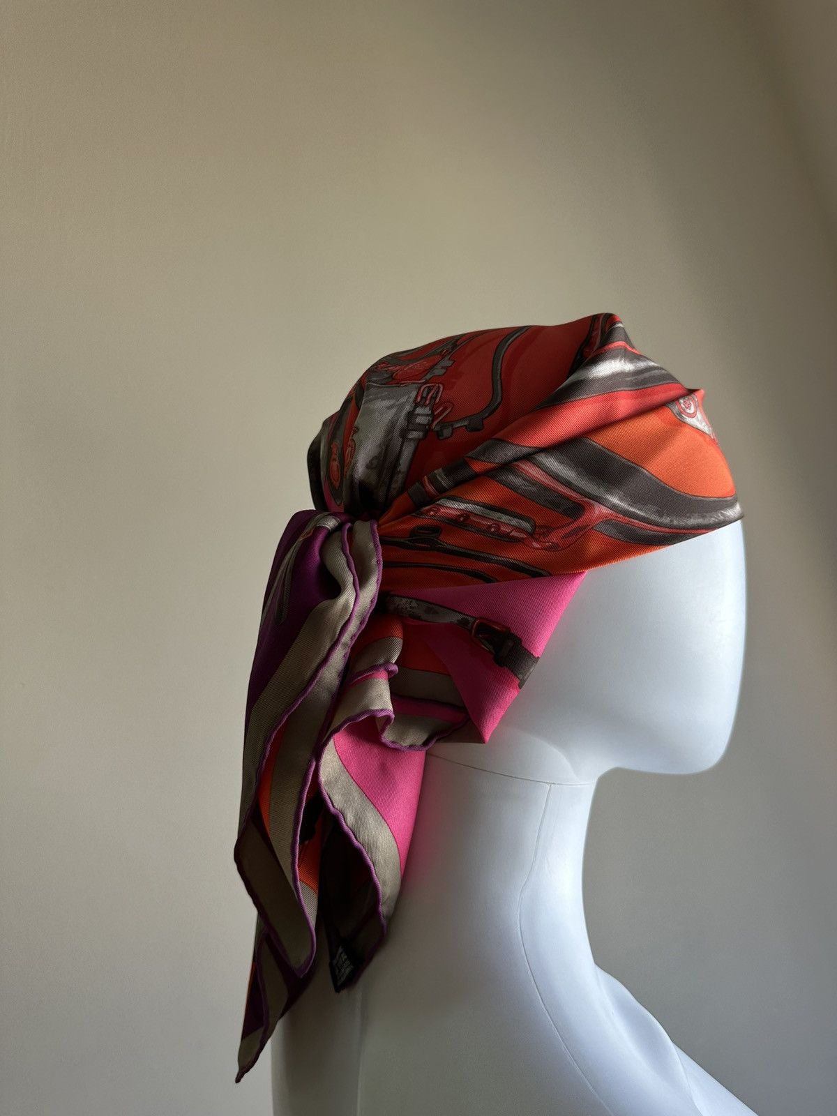 Hermes Vintage HERMES silk scarf 65cm Size ONE SIZE - 2 Thumbnail