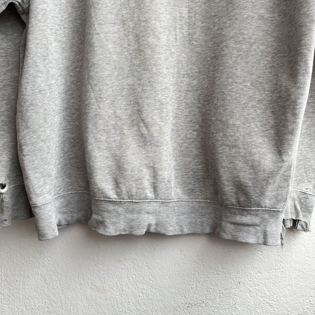 VINTAGE STUSSY SKULL BIG LOGO FRONT DISTRESSED HOODIE