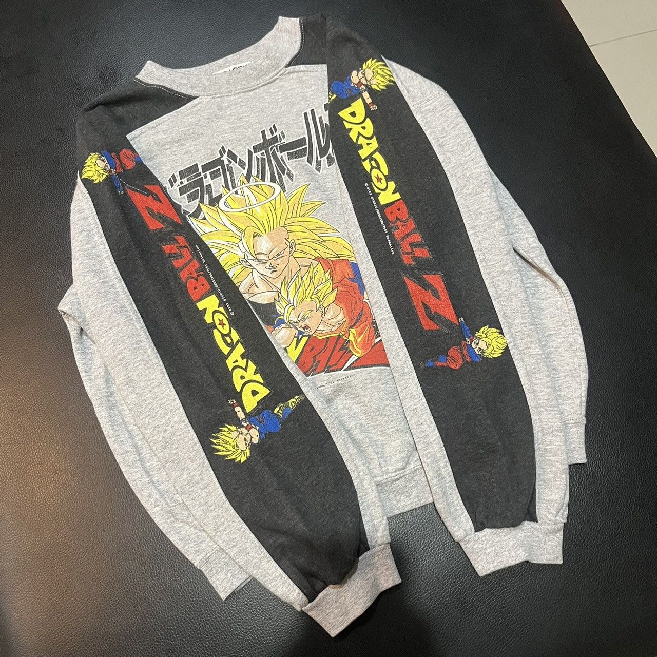 Anime Vintage Rare Dragon Ball Z Sweatshirt Size US XS / EU 42 / 0 - 4 Thumbnail