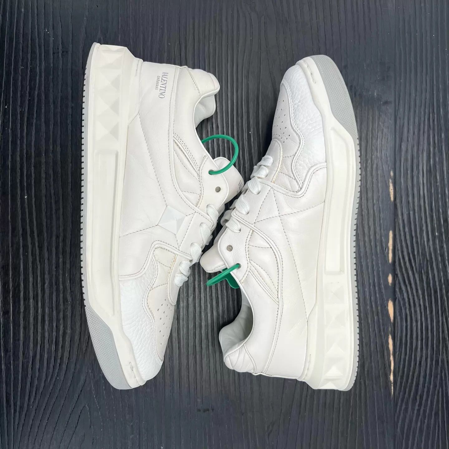 Valentino Valentino One Stud White & Gray 41 Size US 8 / EU 41 - 3 Thumbnail