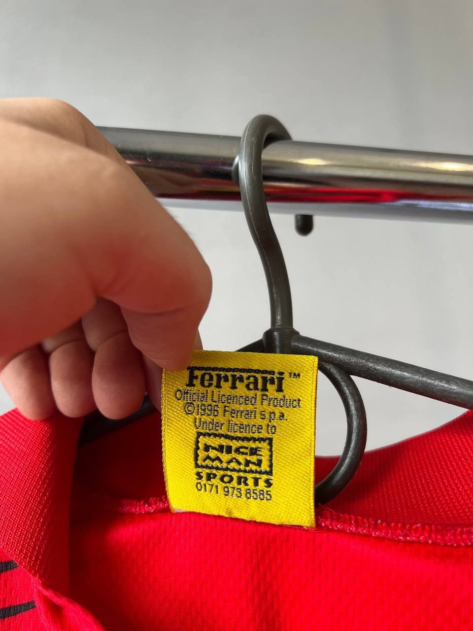 Ferrari 1996/97 SCUDERRIA FERRARI FORMULA 1 OVERPRINT SHIRT POLO S Size US S / EU 44-46 / 1 - 7 Thumbnail