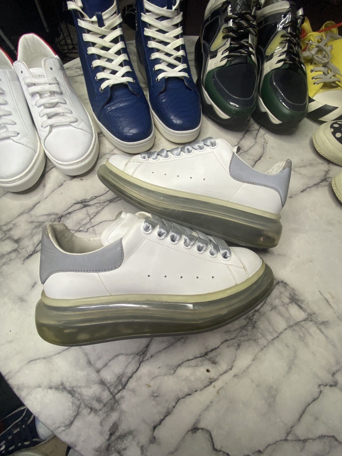 Alexander McQueen Alexander McQueen oversized sneaker Size US 7 / IT 37 - 7 Thumbnail