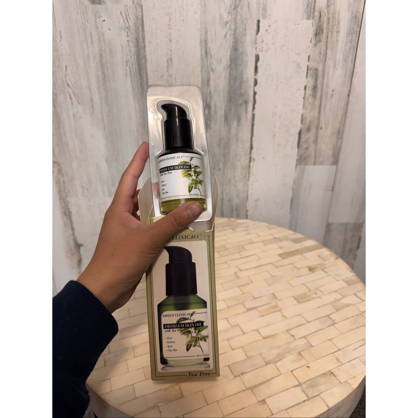 Other Green Clinicals Tea Tree Problem Skin Oil | Natural Face Oil Size ONE SIZE - 5 Thumbnail