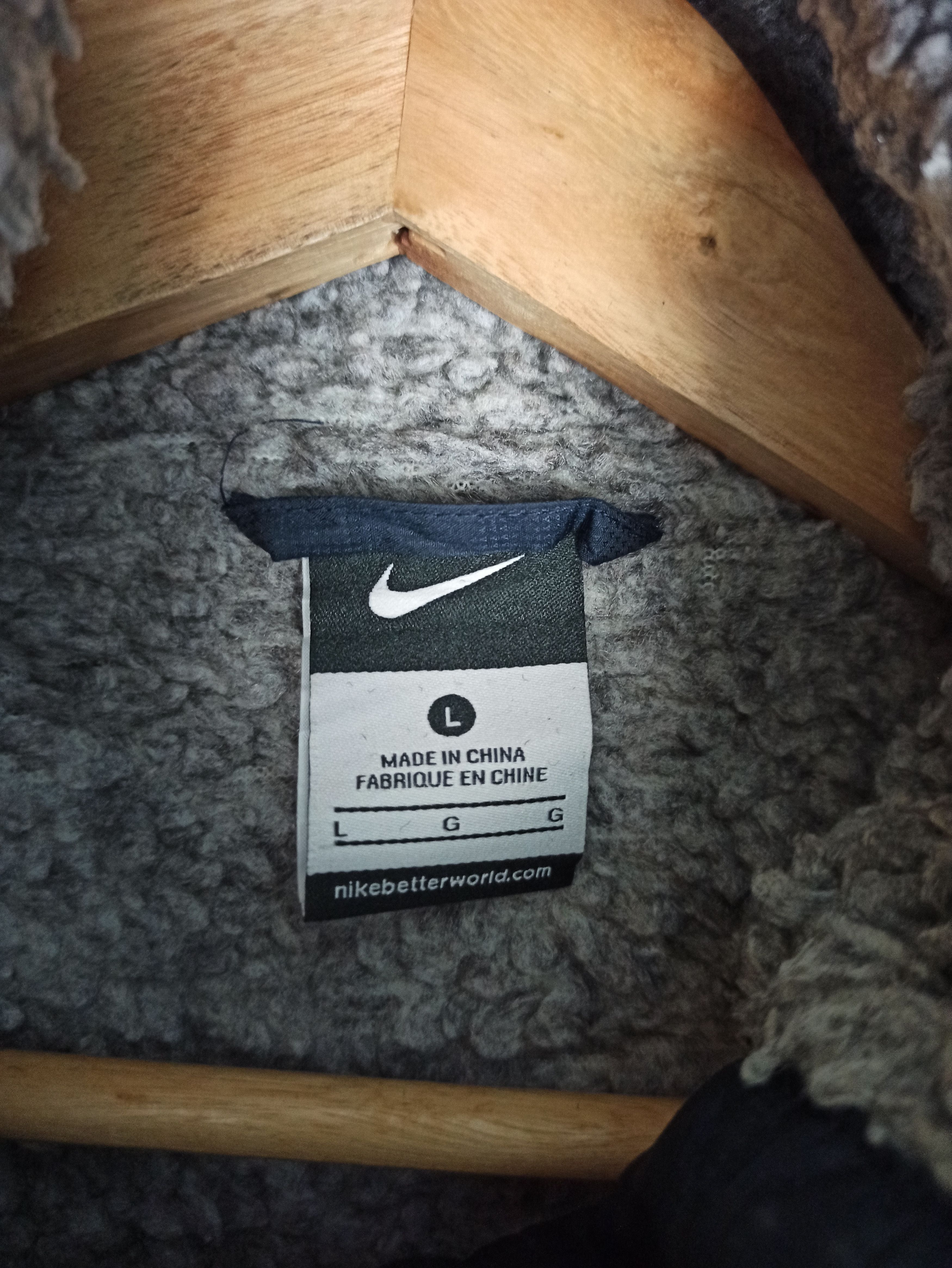 Nike Vintage Nike Swoosh Logo Sherpa Long Jacket Size US L / EU 52-54 / 3 - 7 Thumbnail