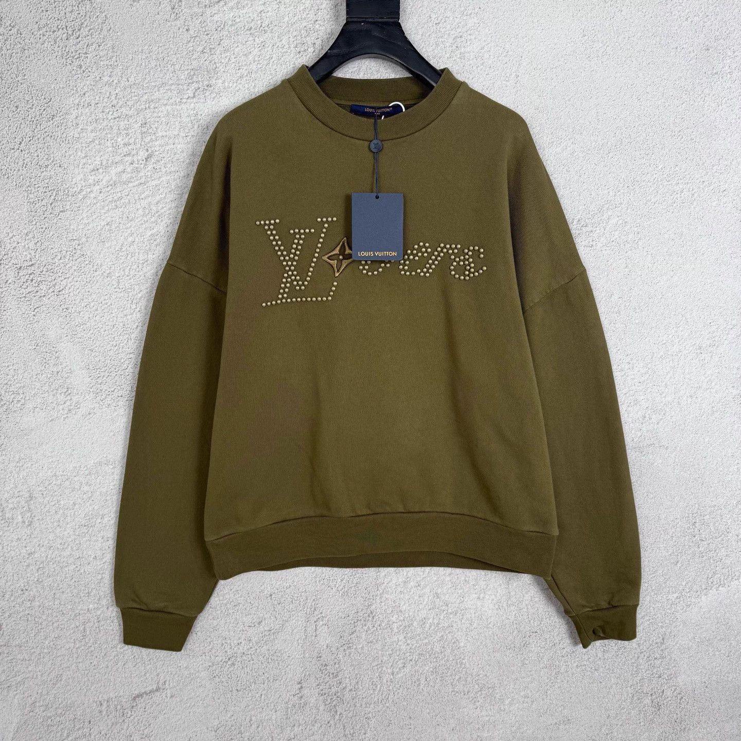 Louis Vuitton LV x Pharrell Williams Green Rivet Sweatshirt S Size US S / EU 44-46 / 1 - 1 Thumbnail