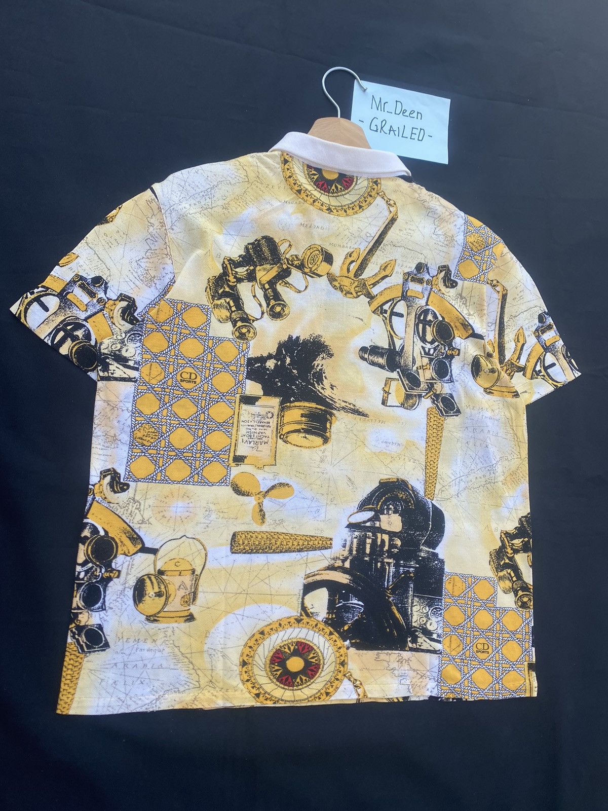 Christian Dior Monsieur Rare Vintage Christian Dior Full Prints Polo Shirt Size US S / EU 44-46 / 1 - 16 Thumbnail