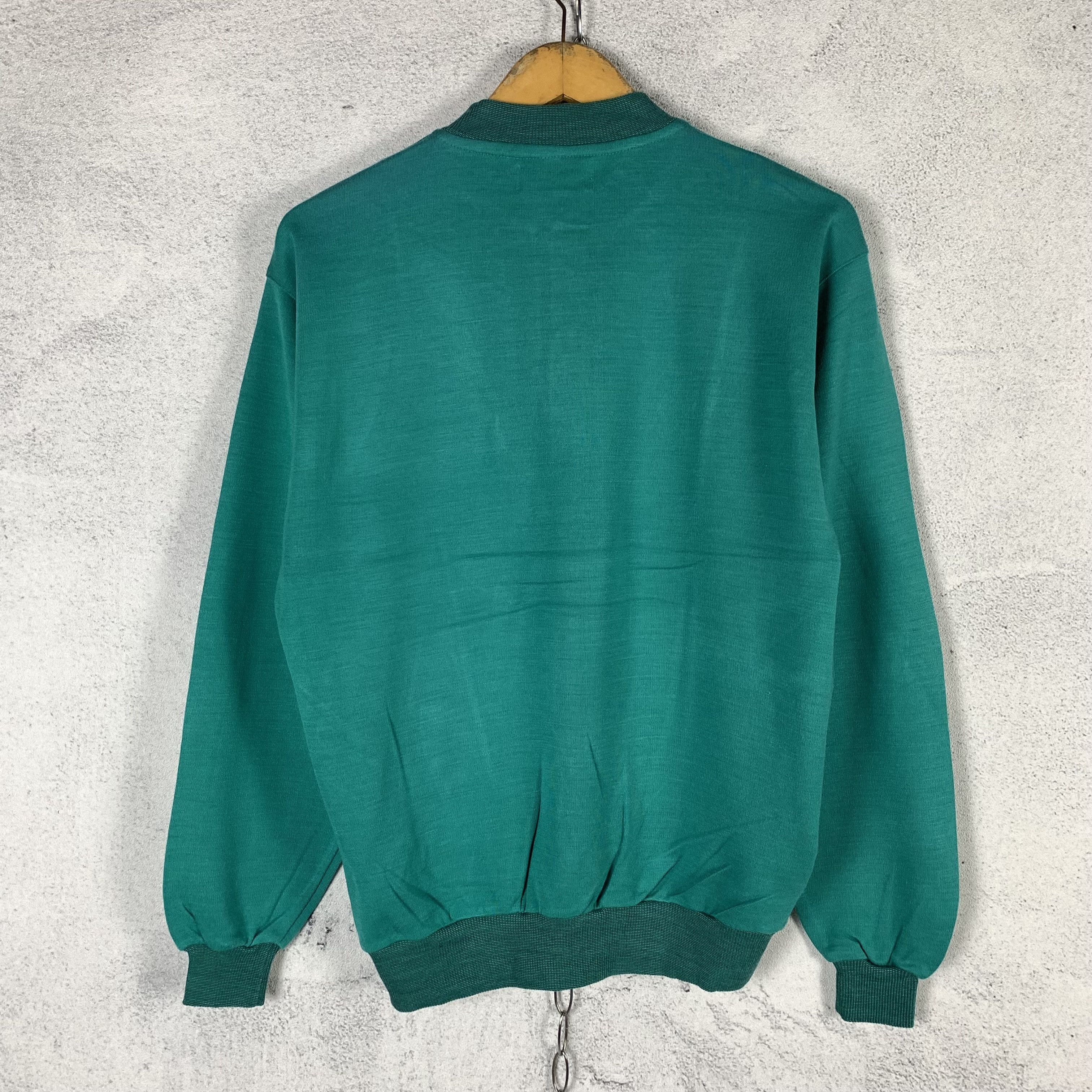 Vintage Vintage 90s Urban Male Button Sweatshirt Crewneck Size US S / EU 44-46 / 1 - 2 Thumbnail