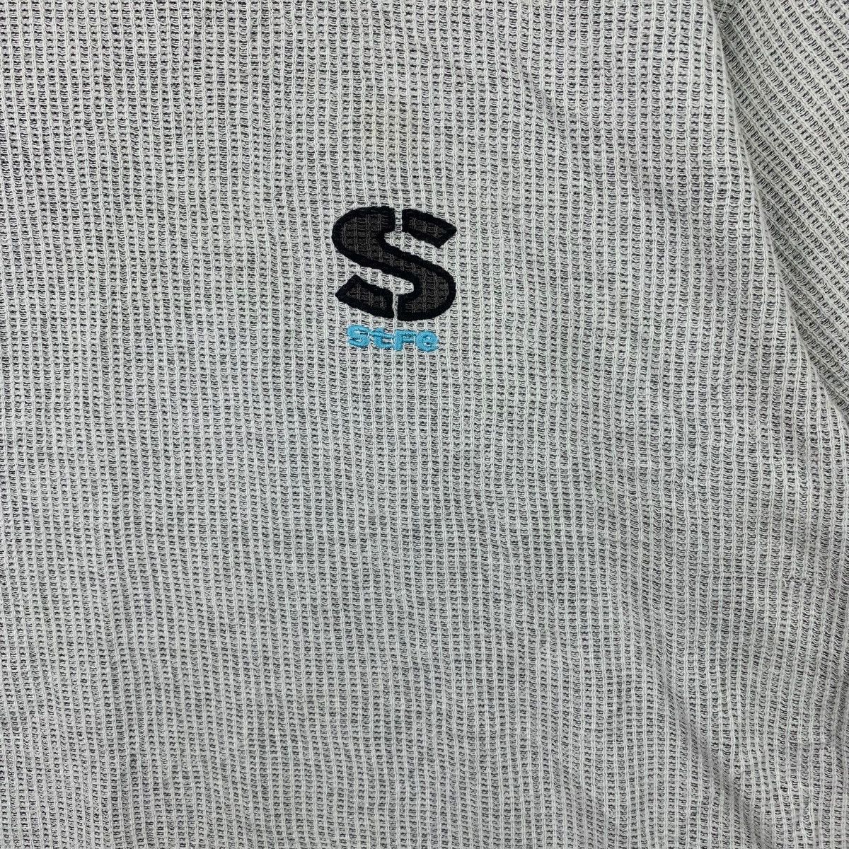 Vintage Vintage SANTA FE JAPAN Embossed Logo Tee Shirt Top Back Hit Size US M / EU 48-50 / 2 - 4 Thumbnail