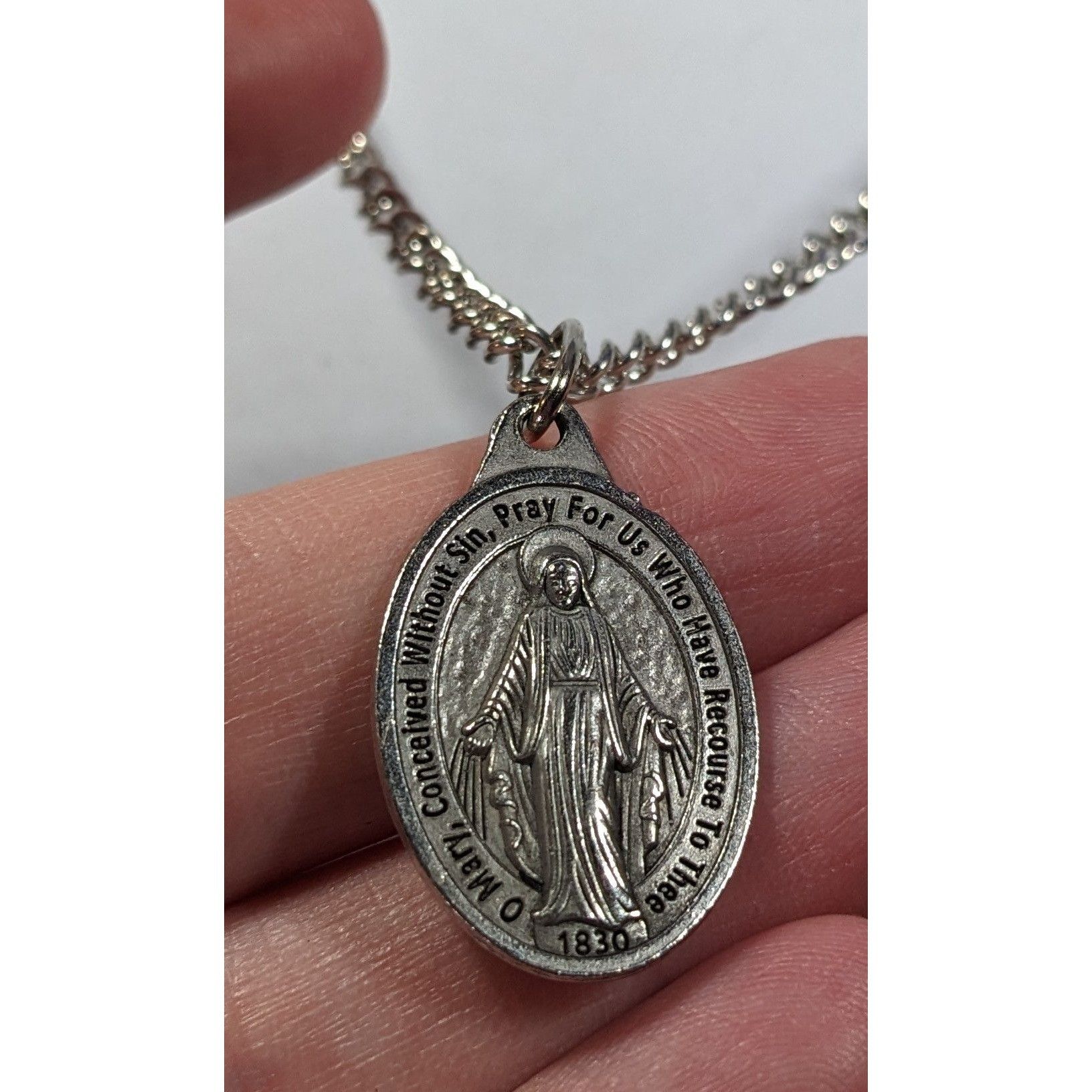 Other Catholic Religious Mother Mary Pendant Prayer Necklace Size ONE SIZE - 5 Thumbnail