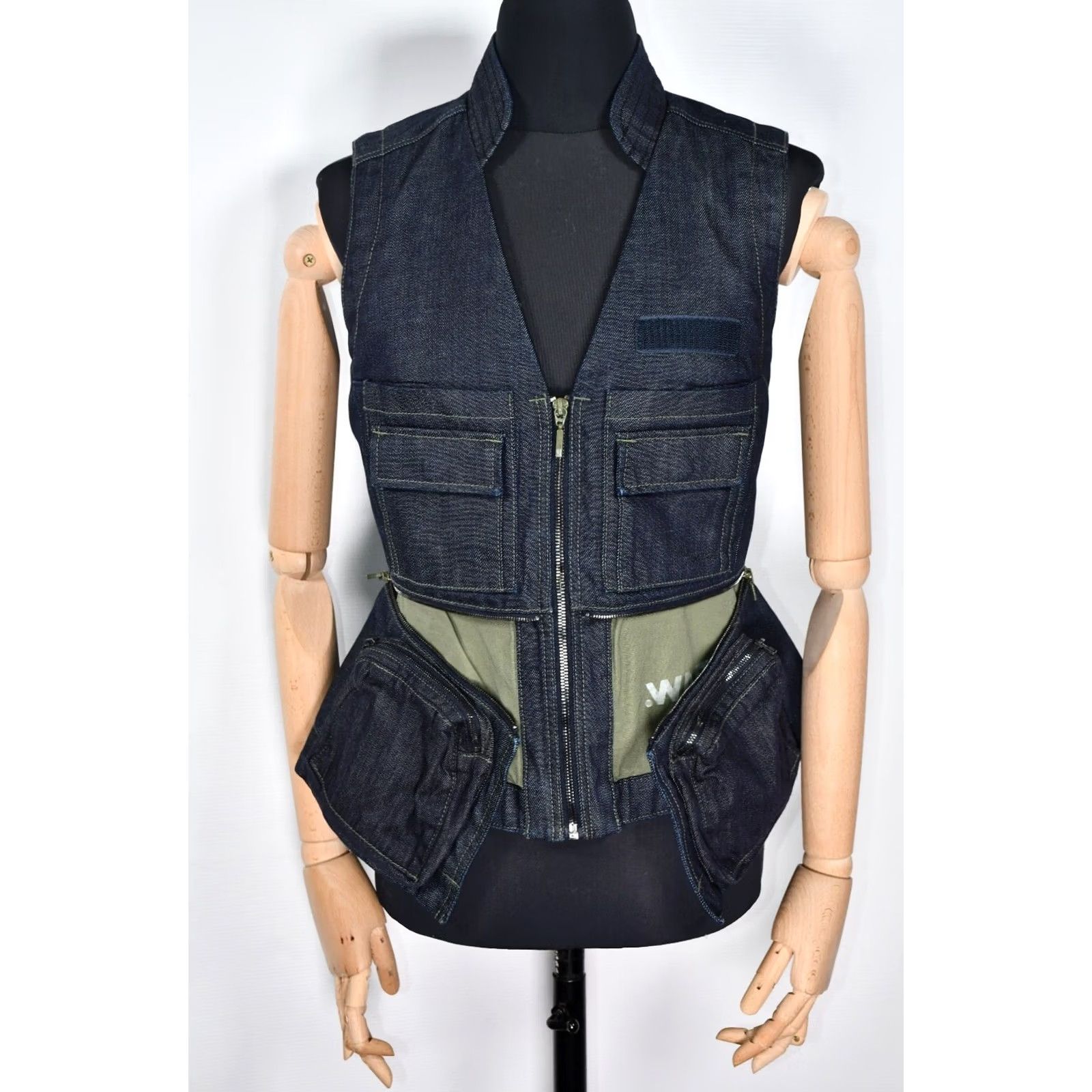 G-Star G-Star Raw Research GSRR Hito Waistcoat Urabb Denim Rinsed Women's Size S Blue Vest Tank Top Vintage N/A Size S / US 4 / IT 40 - 2 Thumbnail