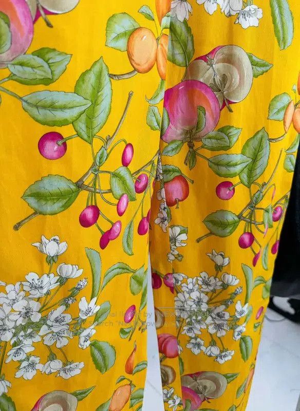 Max Mara MaxMara Yellow Cotton Casual Pants for Women . Size 23" - 4 Thumbnail
