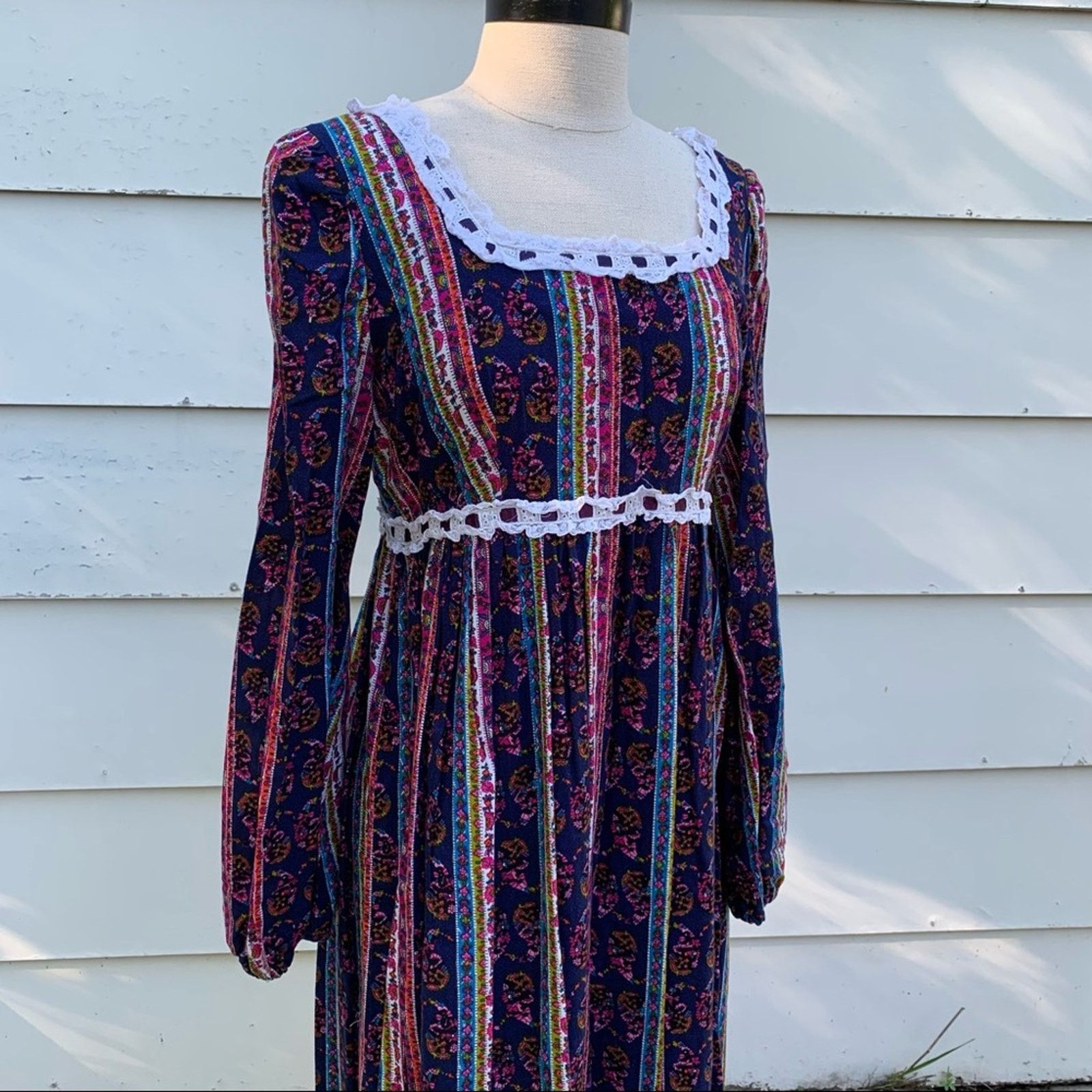 Vintage 70s flannel moody peasant prairie dress Paisley Stripe MED? Size M / US 6-8 / IT 42-44 - 3 Thumbnail
