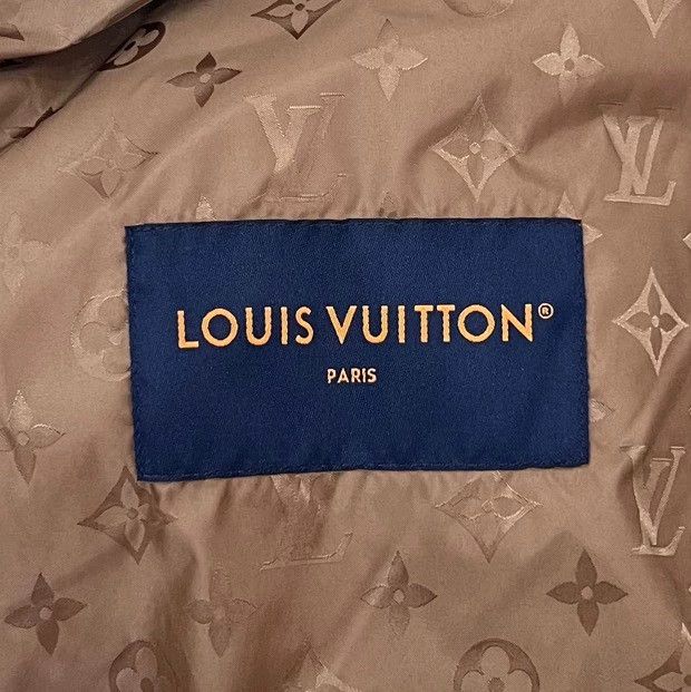 Louis Vuitton Louis Vuitton Teddy plush lined full print jacket Size US XL / EU 56 / 4 - 5 Thumbnail