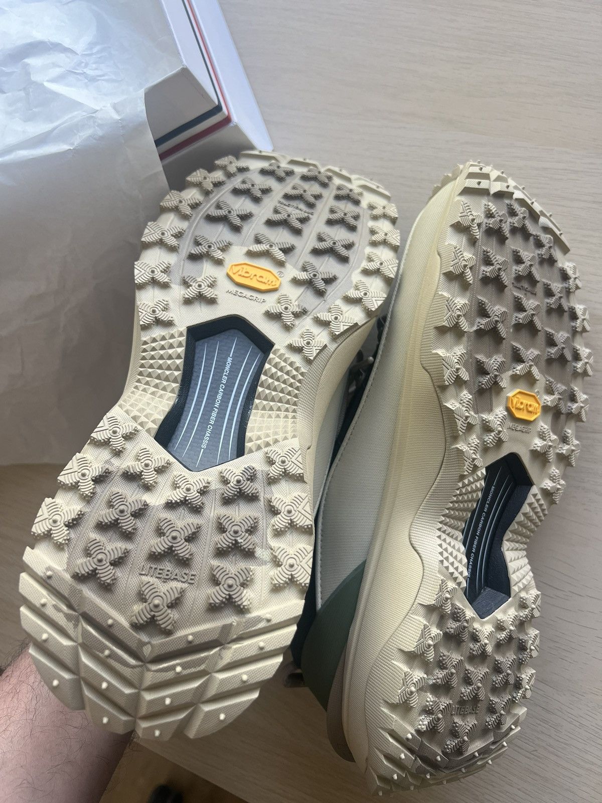 Moncler Trailgrip Lite 3 size 44 Size US 10 / EU 43 - 10 Thumbnail