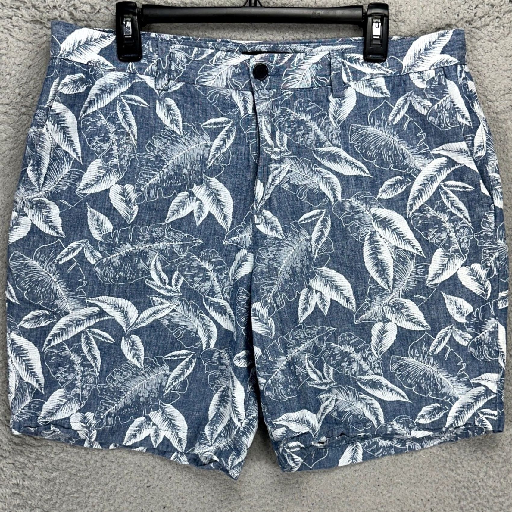Banana Republic Banana Republic Mens Linen Blend Aiden Shorts 36 Blue Palm Leaves Khakis Casual Size US 36 / EU 52 - 2 Thumbnail
