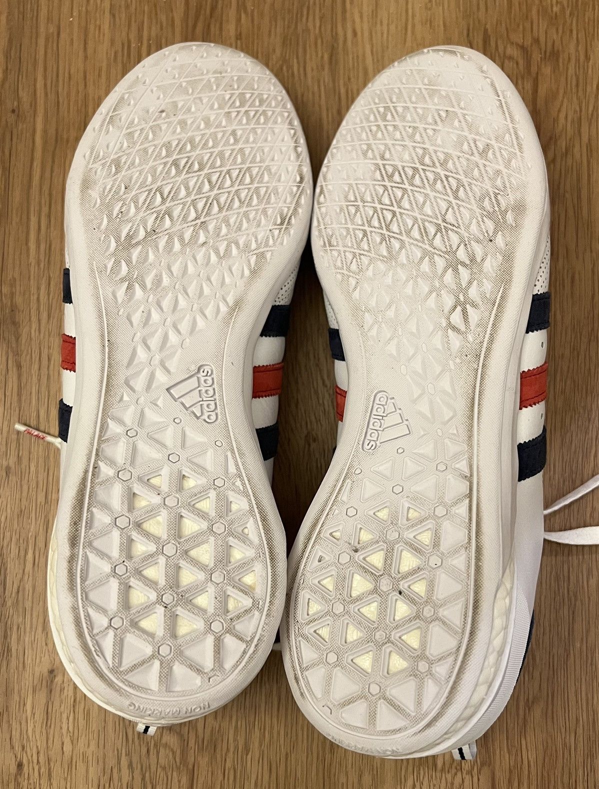Adidas × Palace adidas Palace Indoor Size US 10 / EU 43 - 6 Thumbnail